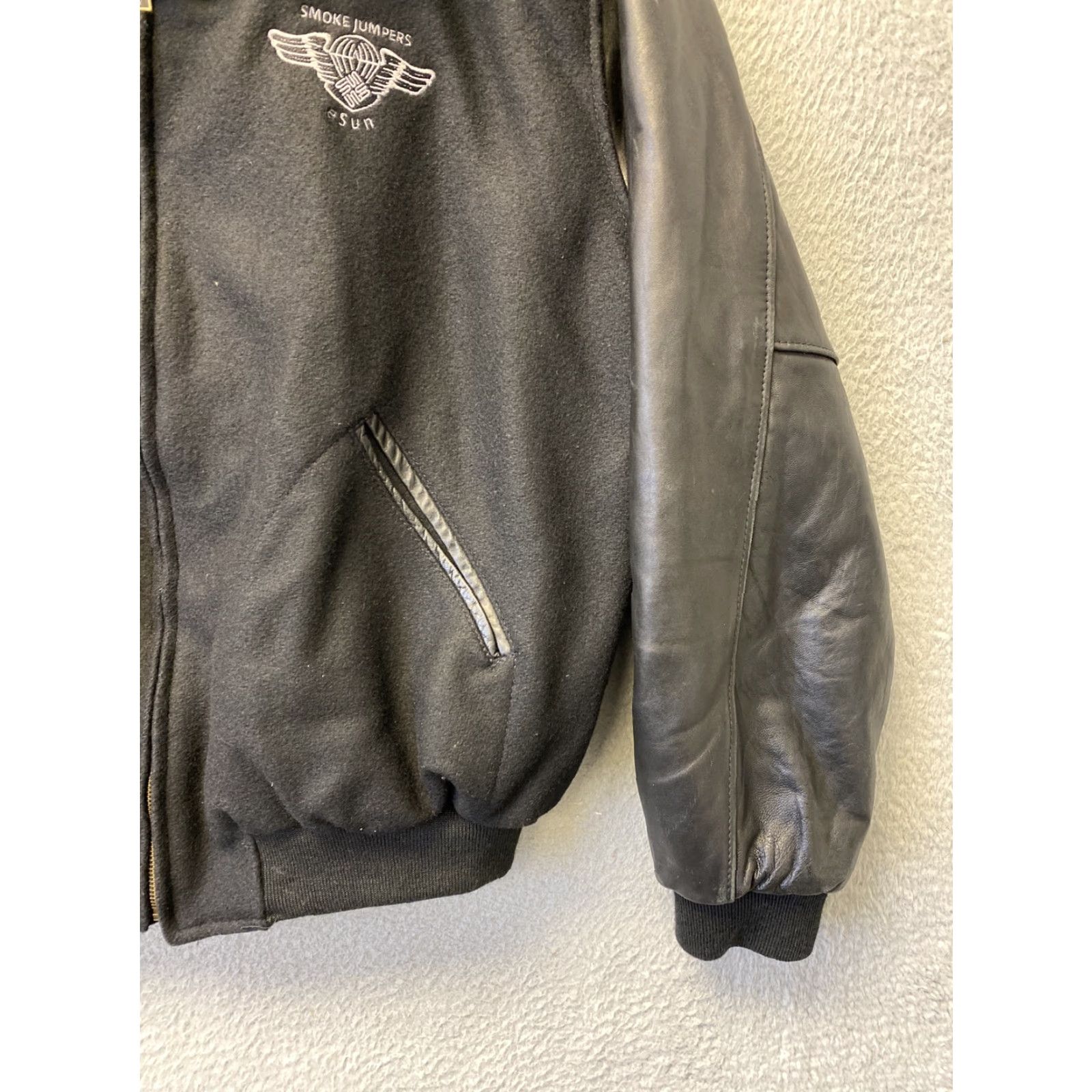 Holloway VINTAGE Holloway Varsity Jacket Mens Large Black Faux Leather 90s Size US L / EU 52-54 / 3 - 4 Thumbnail