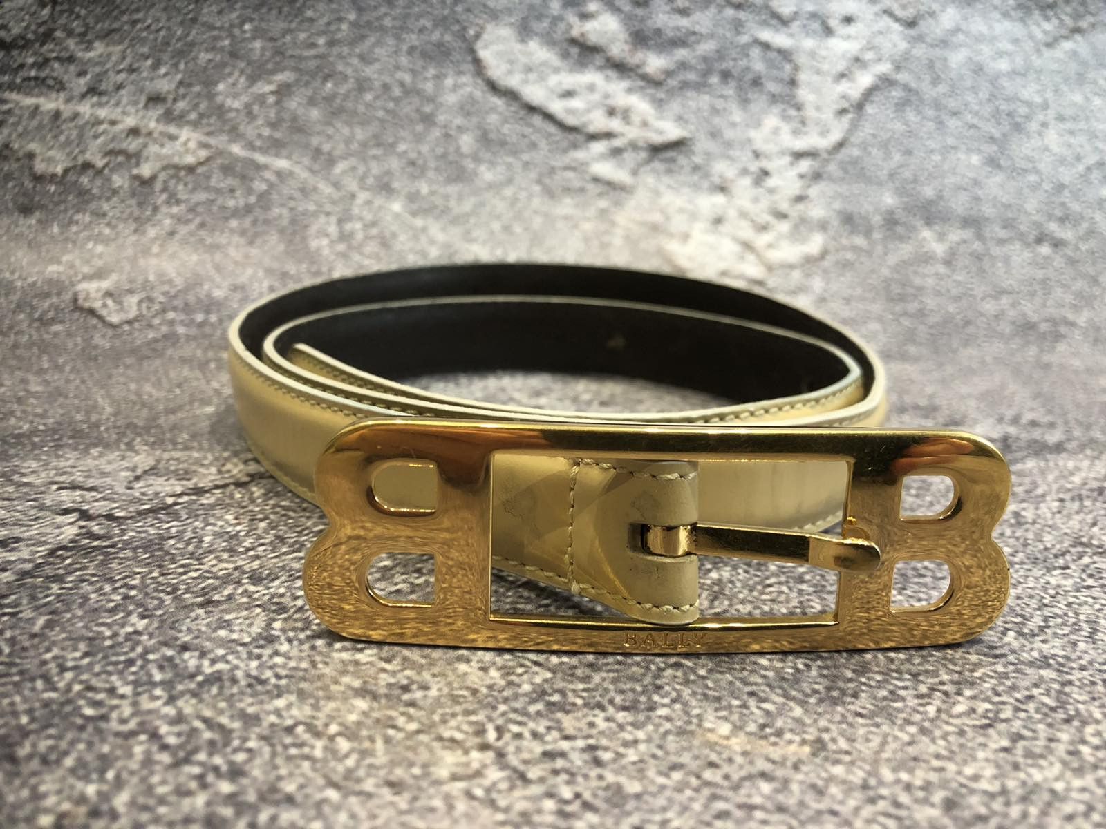 Bally Vintage Bally womens belt Size ONE SIZE - 1 Thumbnail