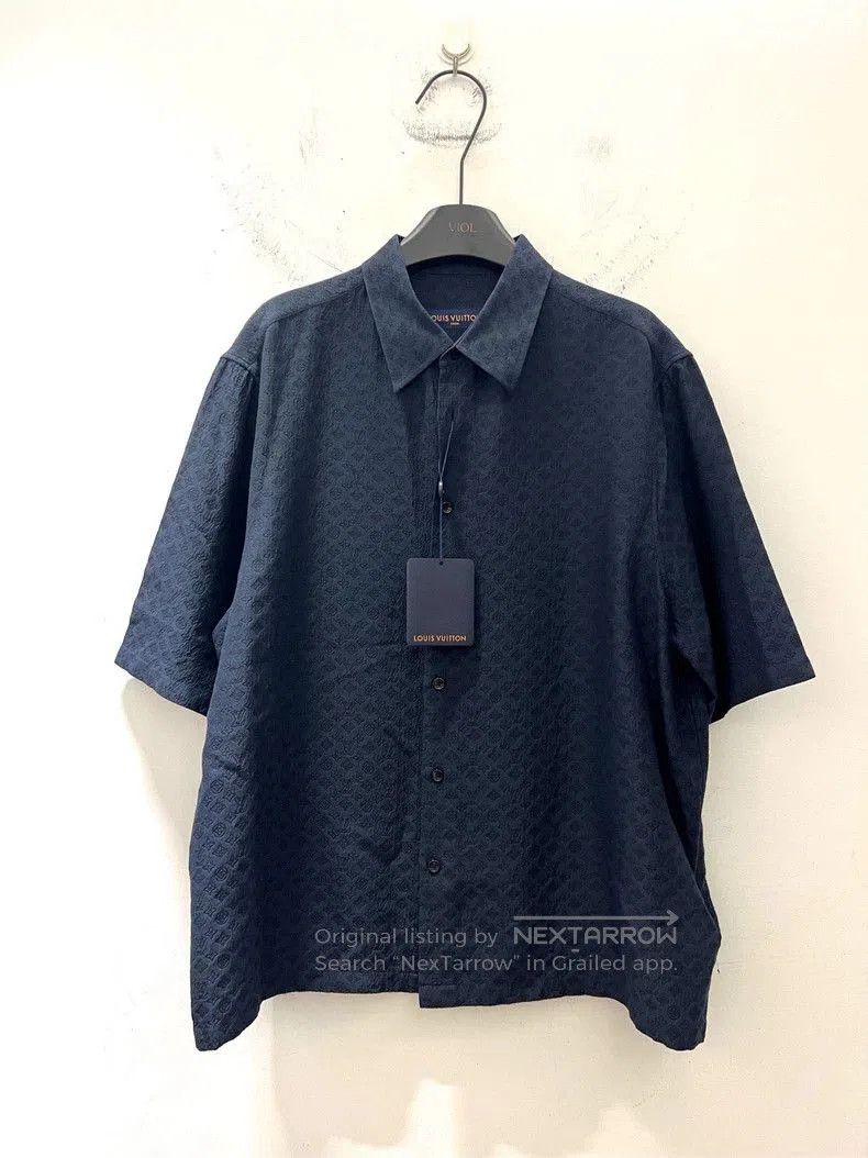 Louis Vuitton Louis Vuitton Navy Monogram Short Sleeve Shirt. Size US L / EU 52-54 / 3 - 1 Thumbnail