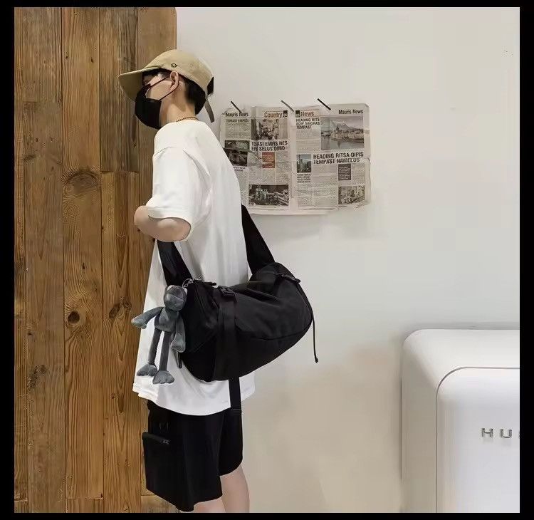 Japanese Brand large-capacity shoulder bag sports backpack Size ONE SIZE - 15 Thumbnail