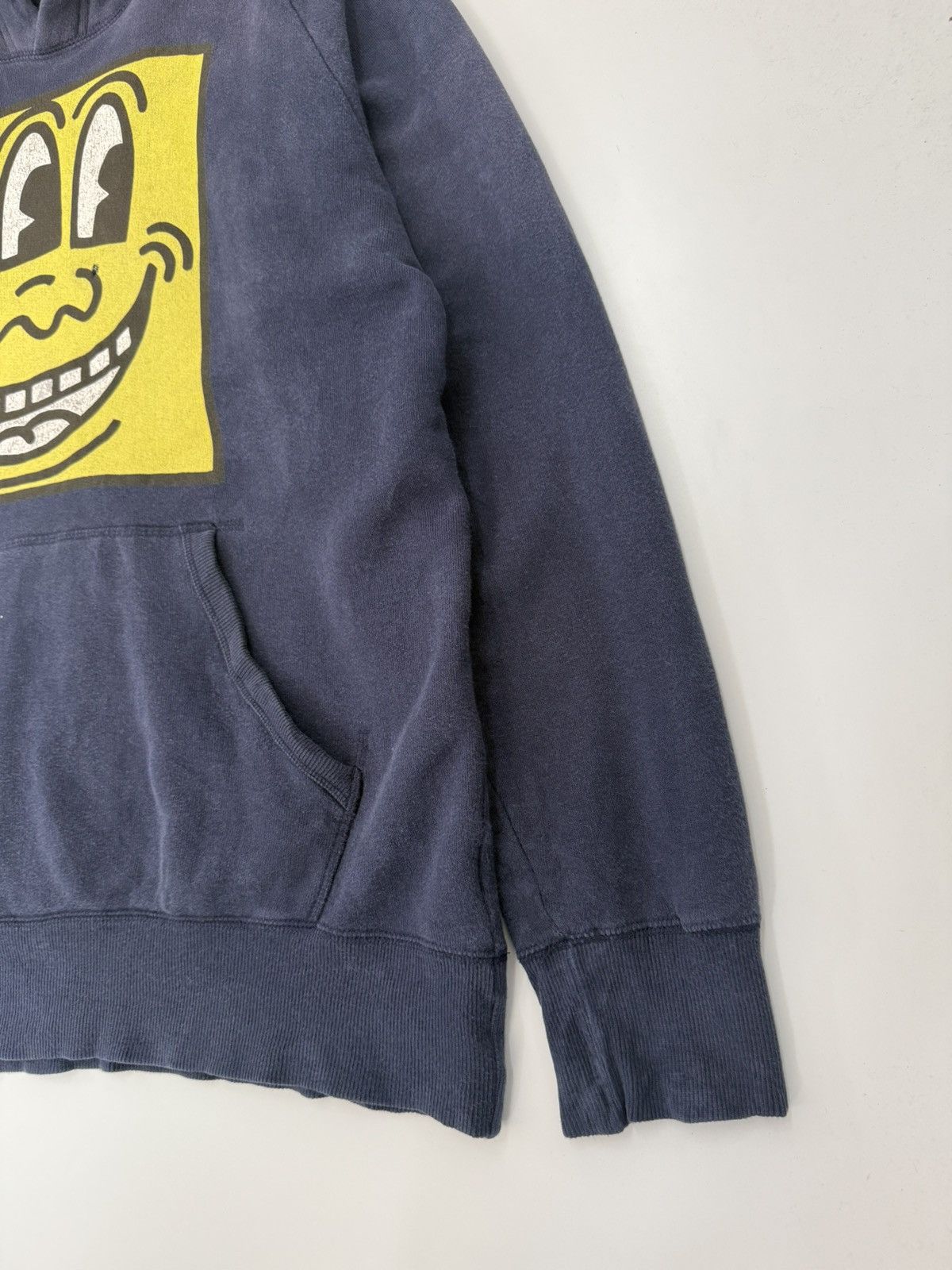 Keith Haring 🔥 Uniqlo Japan Keith Haring Super Faded Sweat Hoodie - XL Size US L / EU 52-54 / 3 - 2 Thumbnail