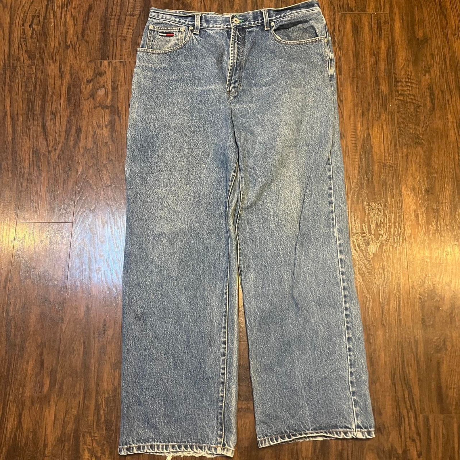 Tommy Hilfiger Vintage Tommy Hilfiger Baggy Jeans Size US 36 / EU 52 - 1 Thumbnail