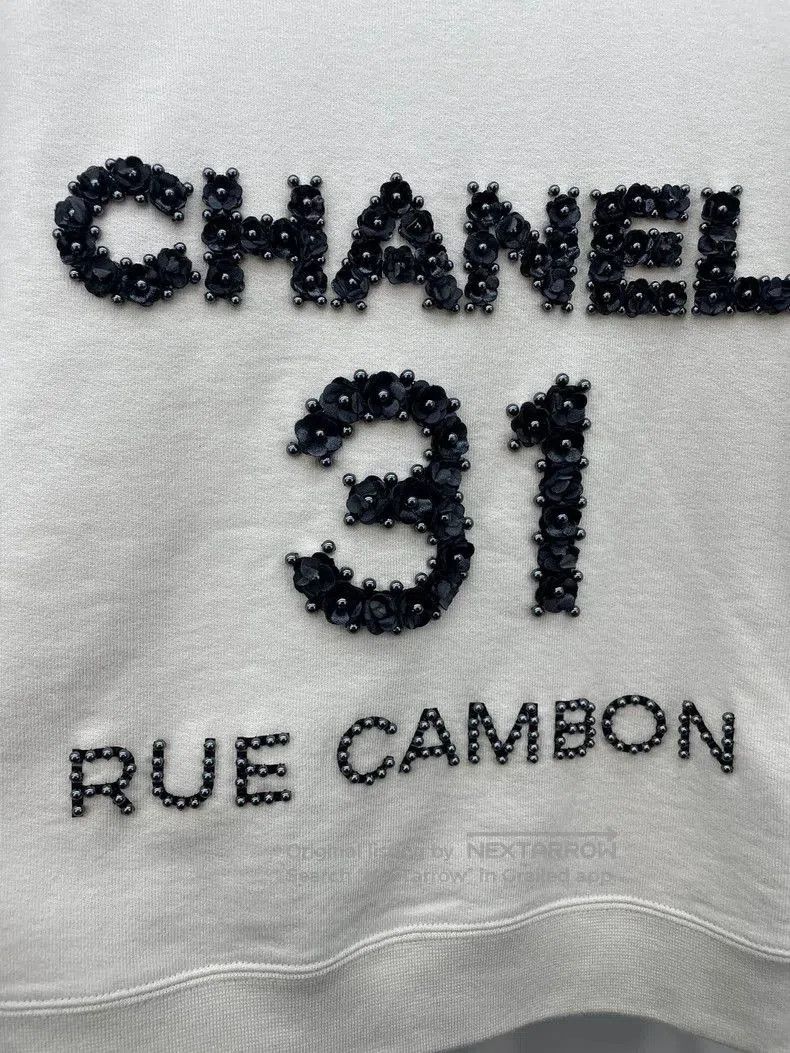 Chanel Chanel cream. Size US XS / EU 42 / 0 - 3 Thumbnail