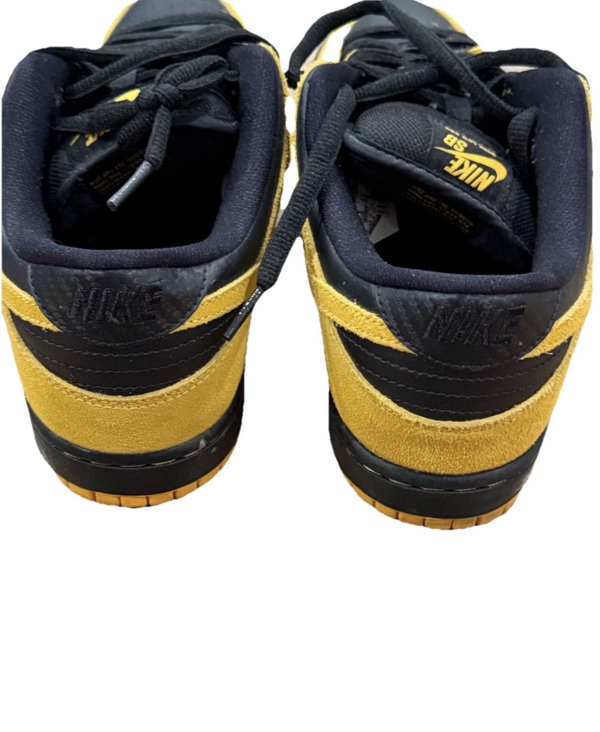 Nike Nike SB Dunk Low Pro Iowa University Gold/Black Size 8.5 Size US 8.5 / EU 41-42 - 4 Thumbnail