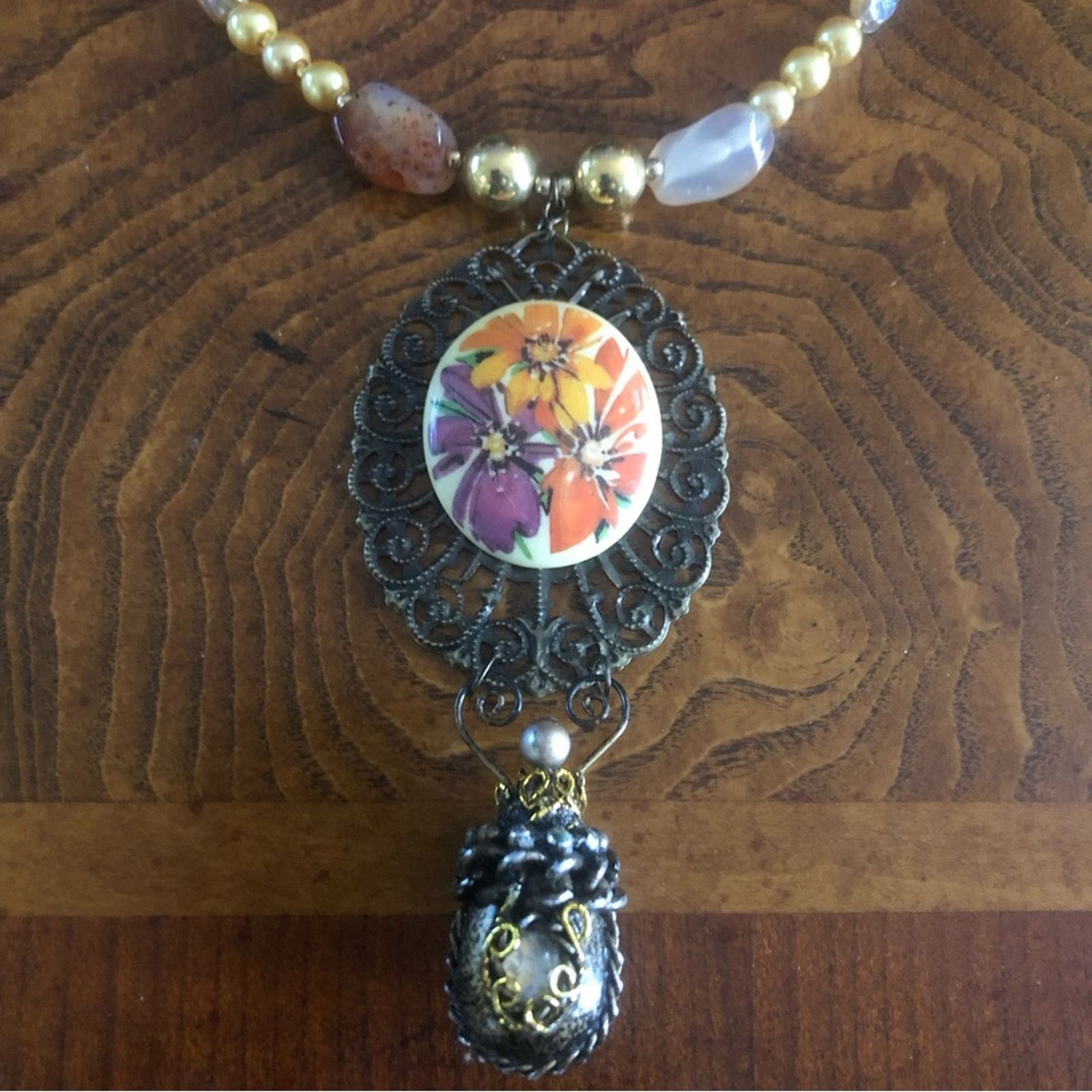 Handmade Handcrafted repurpose floral cameo brass Pearl necklace Size ONE SIZE - 9 Thumbnail