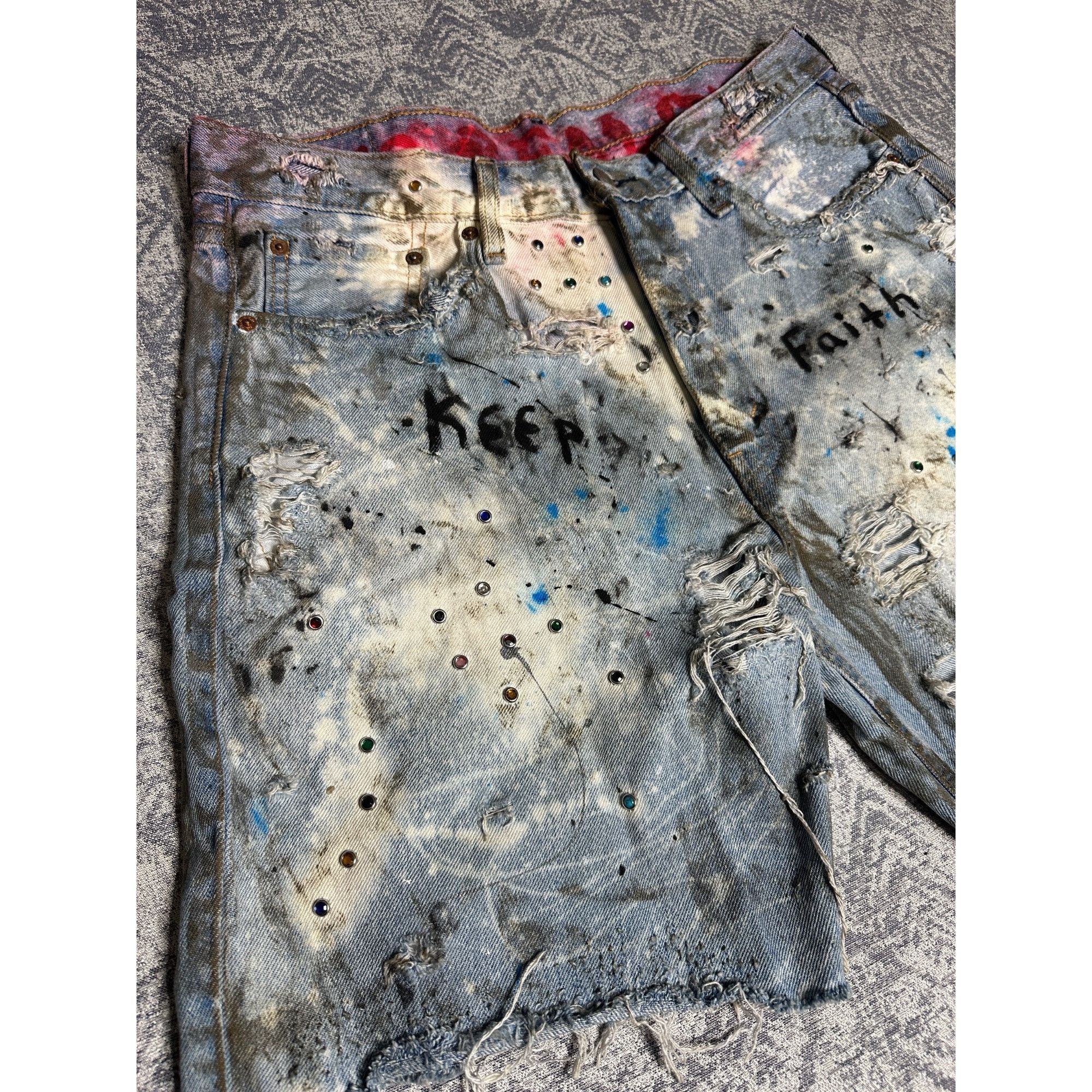 Levi's Custom Embellished Distressed Paint Stained dyed treated Lev Size US 33 - 2 Thumbnail