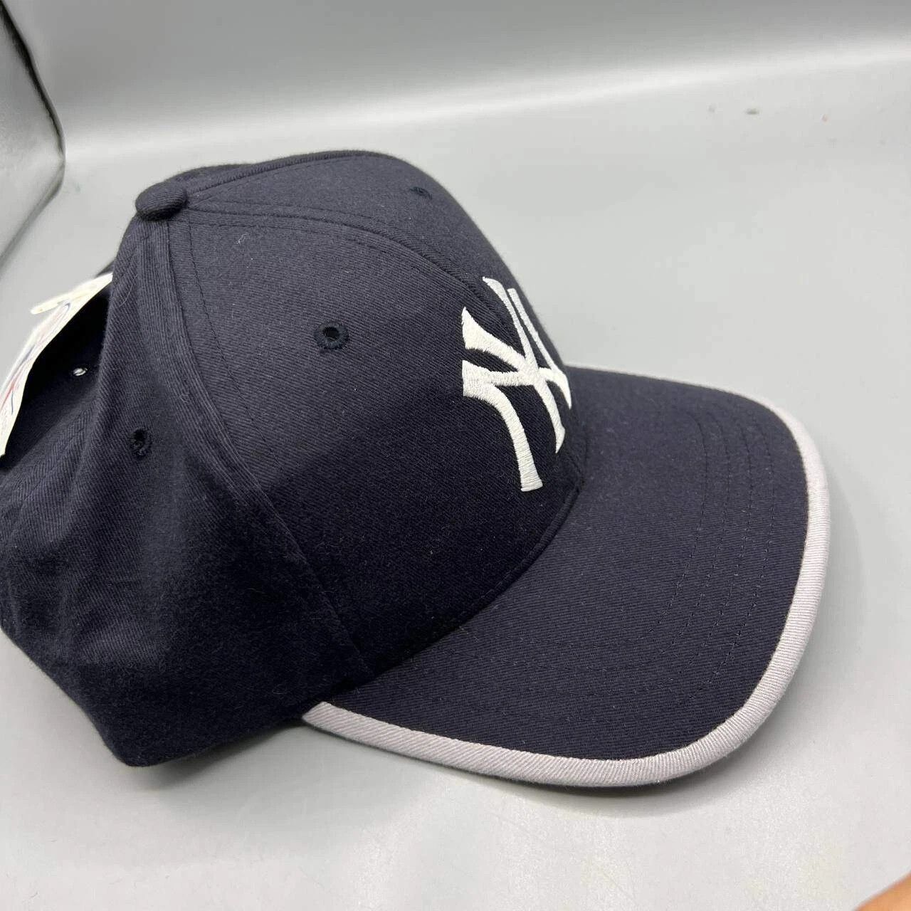 Twins Enterprise Inc. × Vintage New York Yankees Hat Men Twins Enterprise MLB Strap Back Cap Size ONE SIZE - 4 Thumbnail