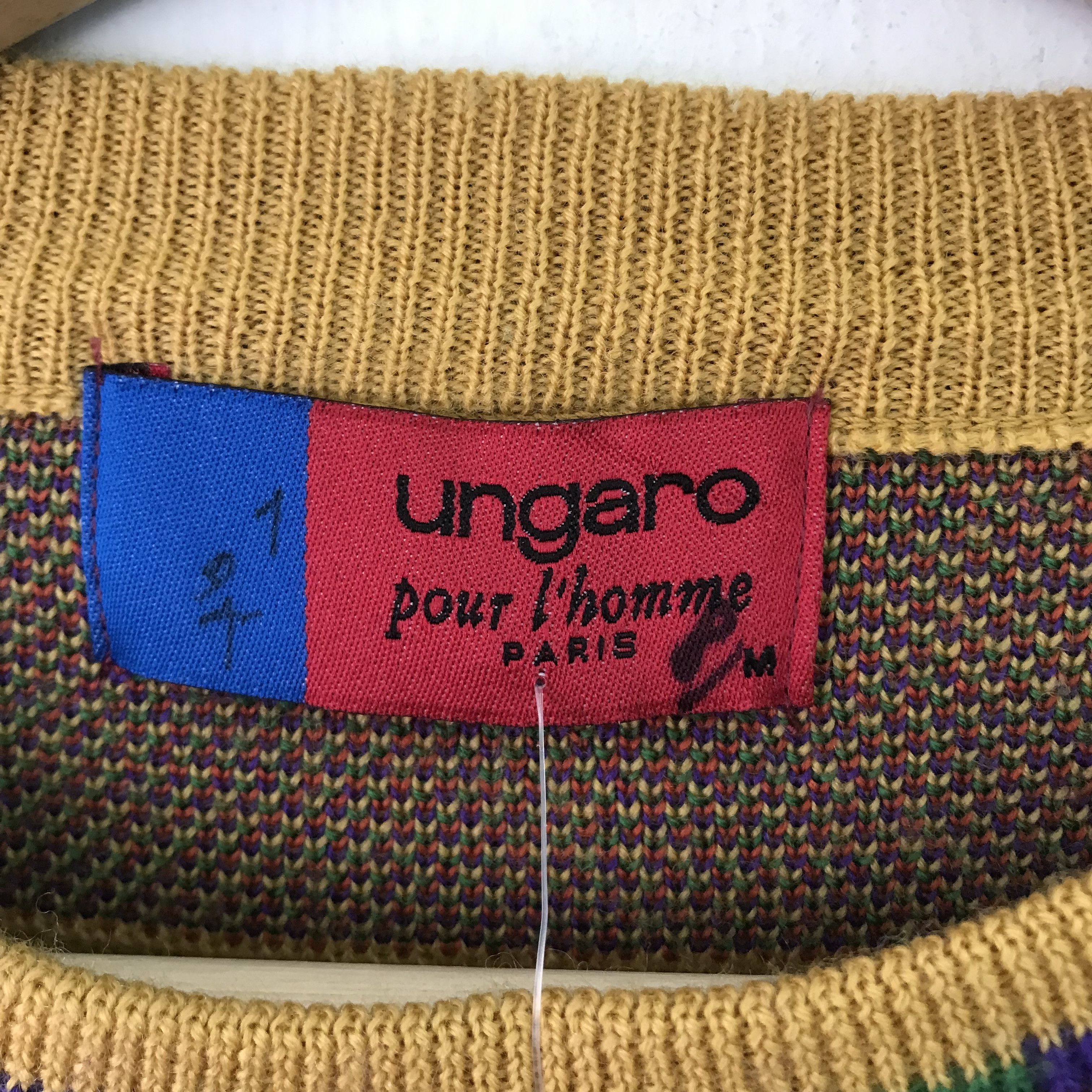 Vintage vintage knitwear - 609 Size US M / EU 48-50 / 2 - 7 Thumbnail