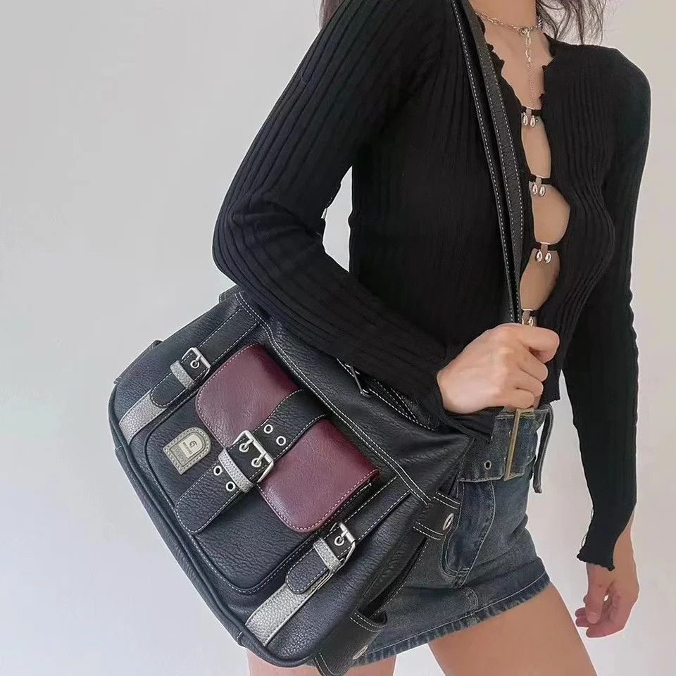 Old Gap Messenger Bag　Y2K ギャップ Gap × Vintage Y2K GAP Vintage Velvet Messenger Bag Green