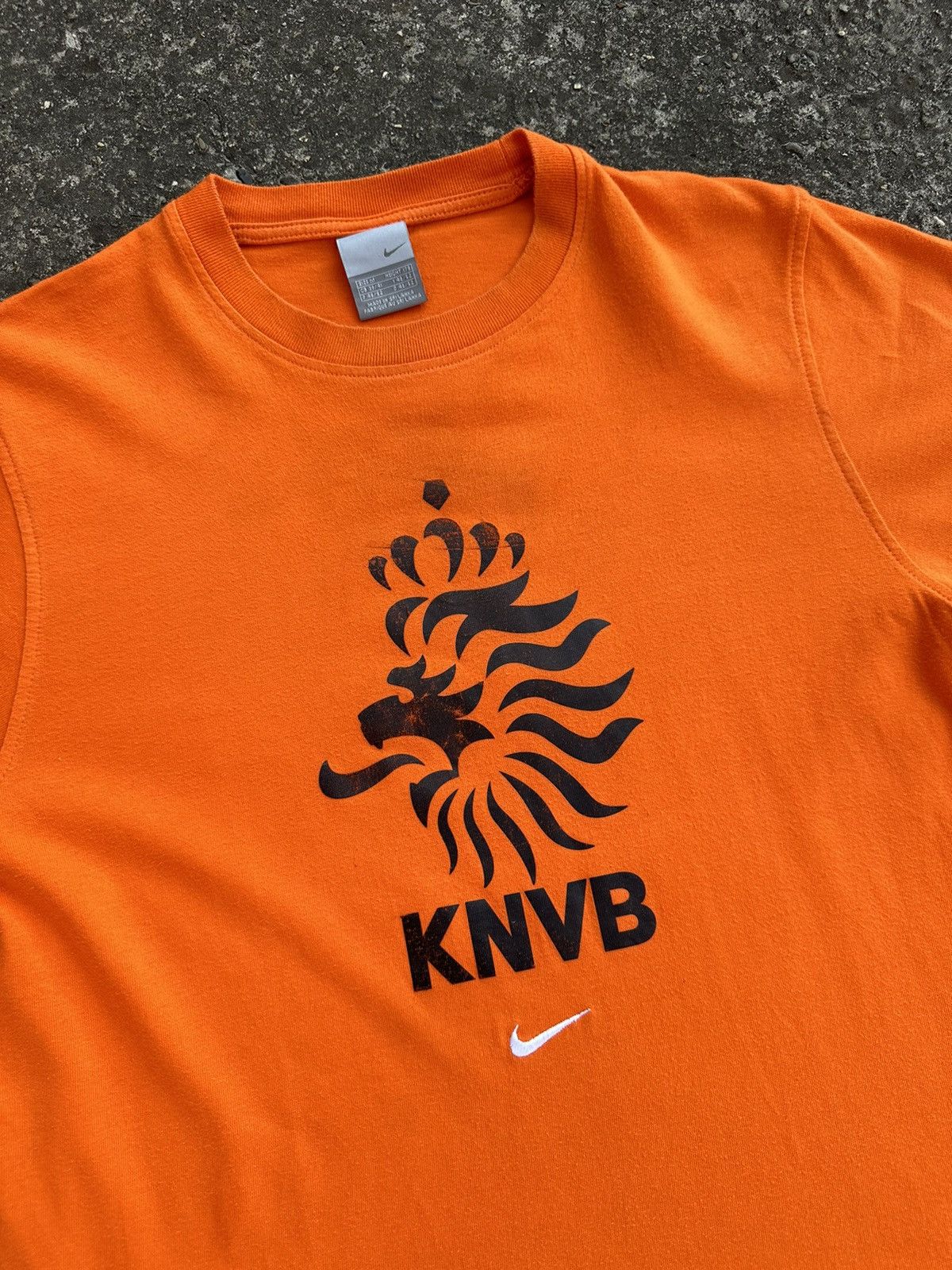 Nike Vintage Nike KNVB Nederland T-shirt Size US M / EU 48-50 / 2 - 8 Thumbnail