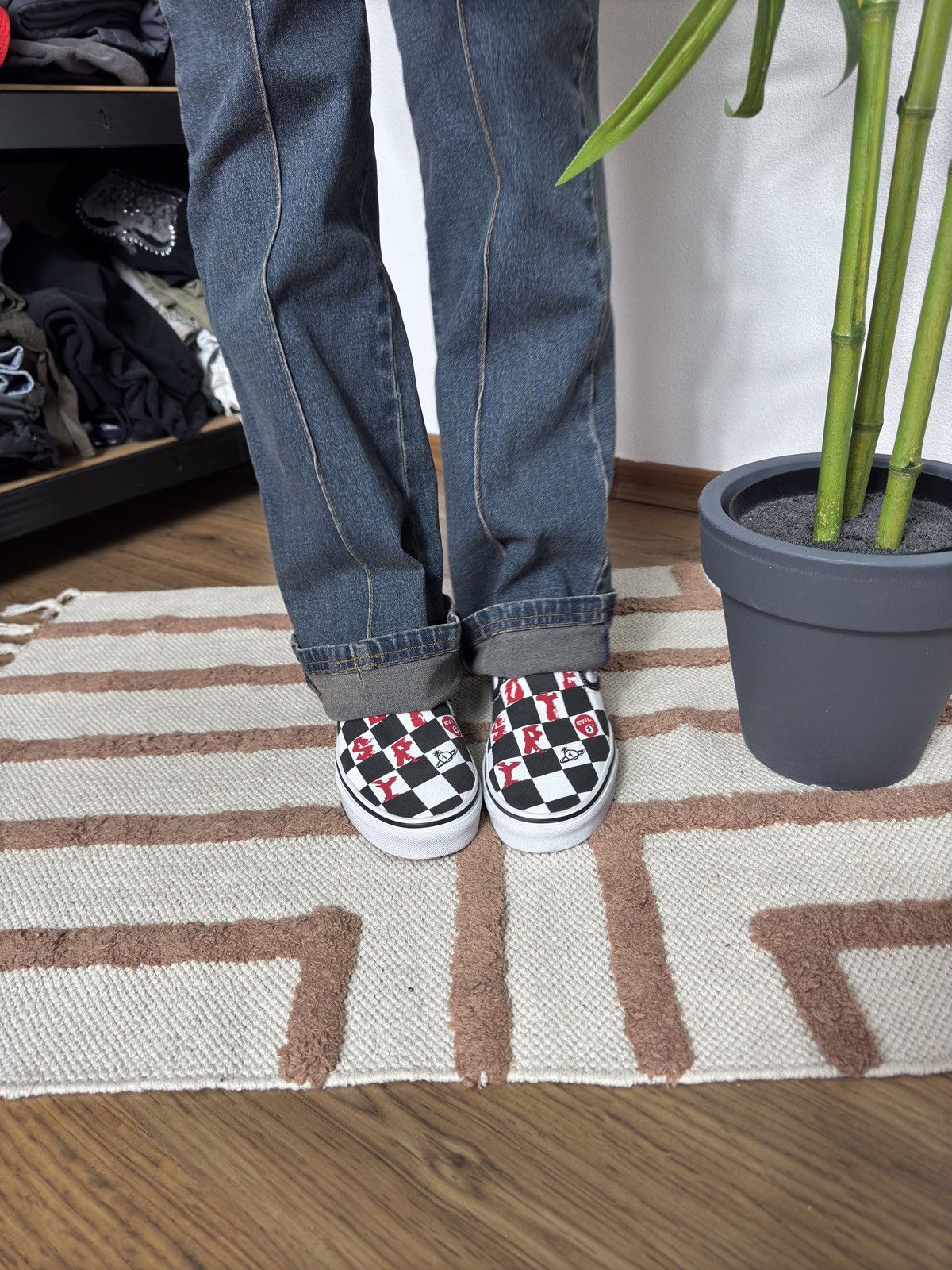 Vans × Vivienne Westwood VIVIENNE WESTWOOD X VANS CHECKERS SHOES SLIP ONS Size US 7 / IT 37 - 7 Thumbnail