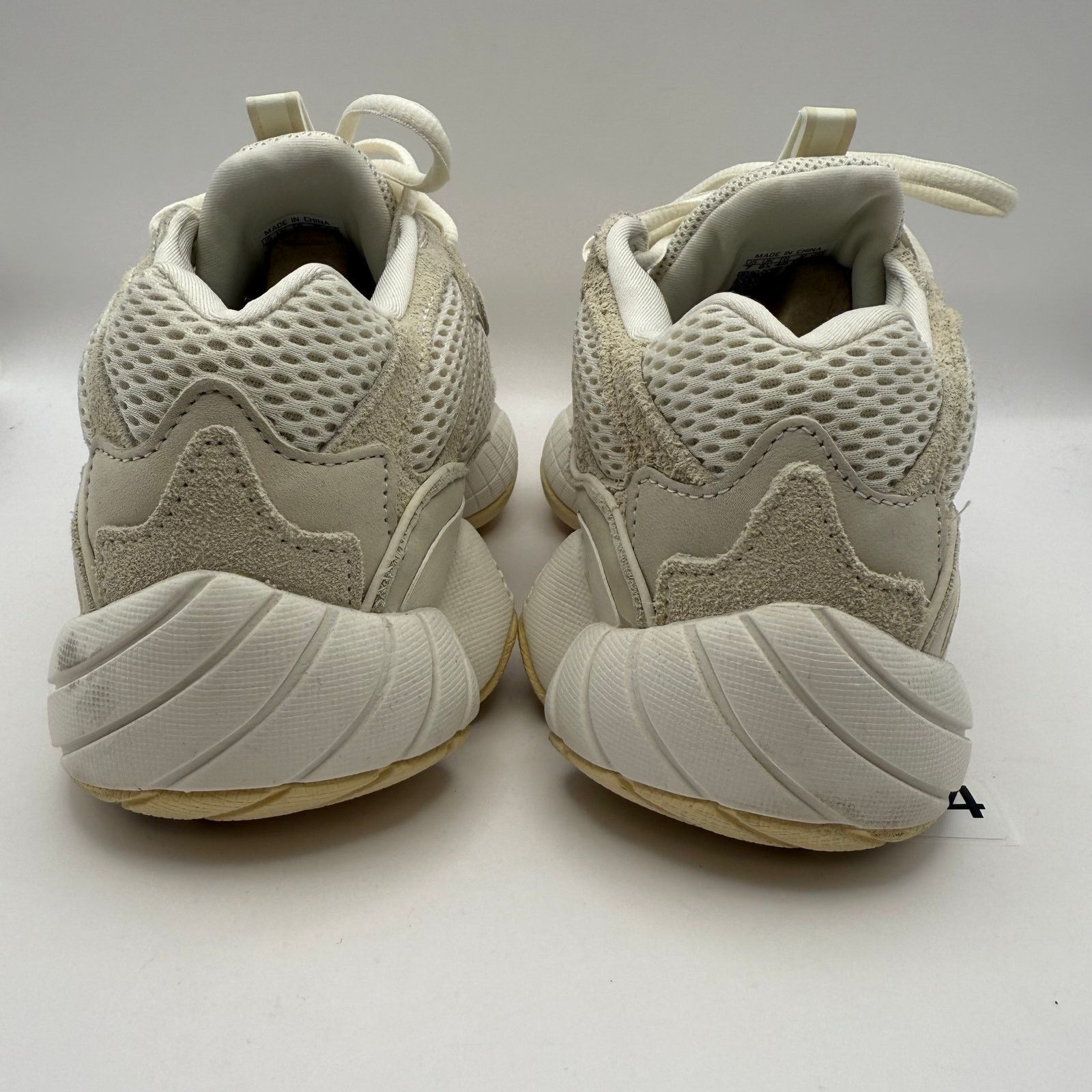 Adidas ADIDAS YEEZY 500 SIZE 7 BONE WHITE ID5114 Size US 7 / EU 40 - 6 Thumbnail