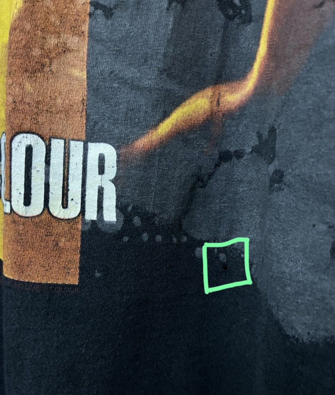 Band Tees VINTAGE 90s LIVING COLOUR STAIN PUNK FUNK ROCK BAND TSHIRT Size US XL / EU 56 / 4 - 13 Thumbnail