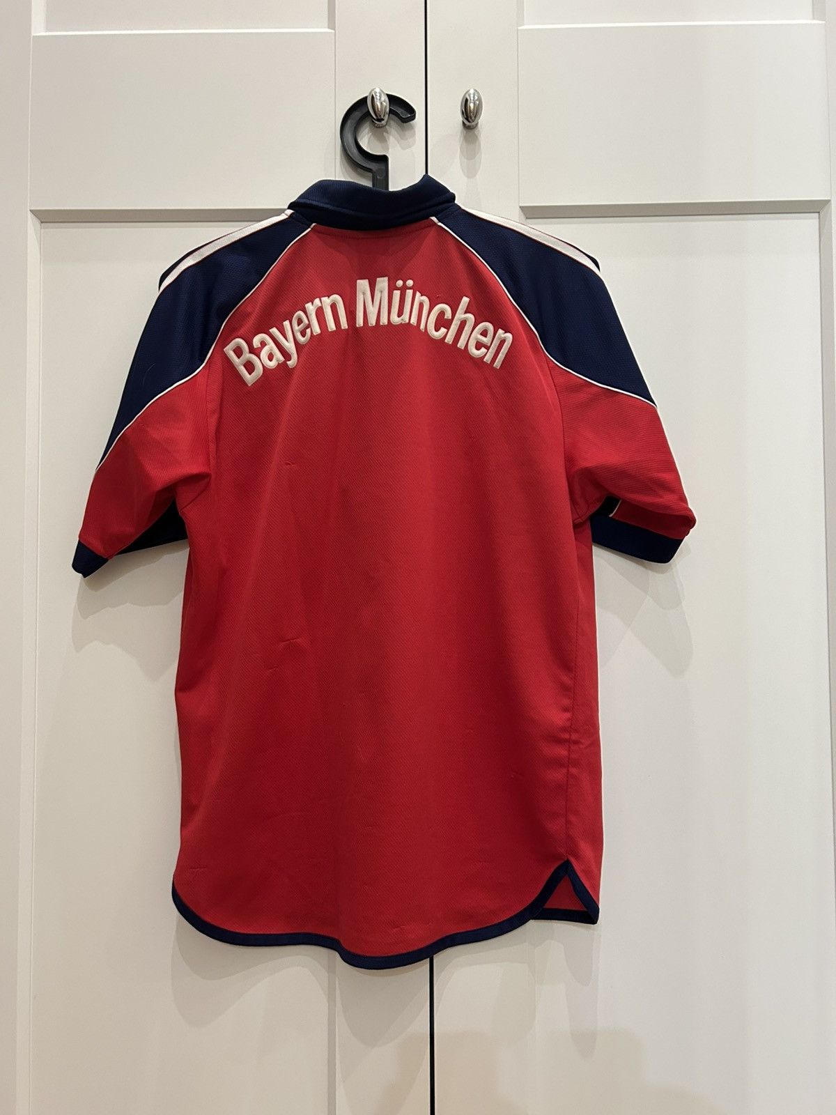 Adidas Bayern Munchen 1999 home signatures Size US S / EU 44-46 / 1 - 2 Thumbnail