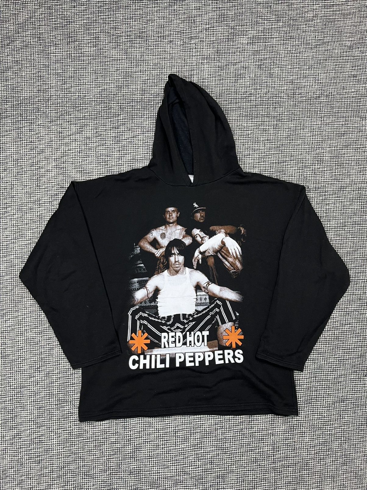 Band Tees 90s RHCP red hot chilli peppers boxy vintage hoodie Size US M / EU 48-50 / 2 - 1 Thumbnail