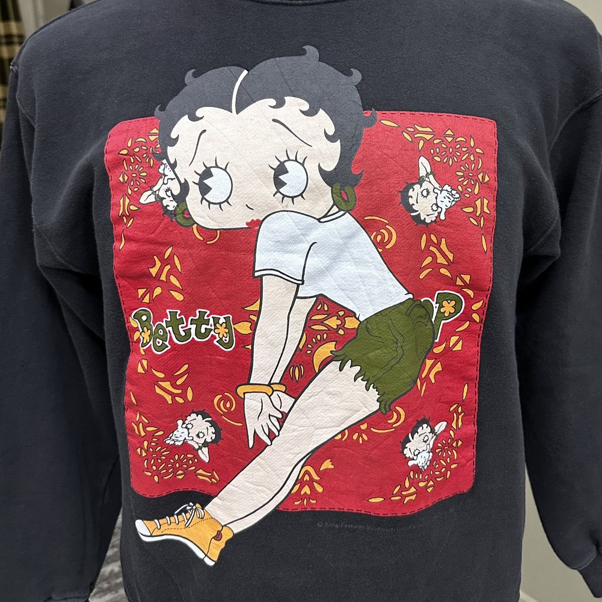 Vintage Vintage Betty Boop Big Logo Crewneck Sweatshirt Size US M / EU 48-50 / 2 - 3 Thumbnail