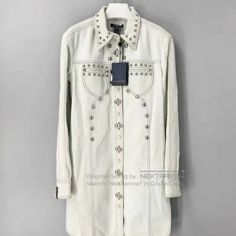 Louis Vuitton Louis Vuitton Blue Denim Shirt for Women . Size S / US 4 / IT 40 - 1 Thumbnail