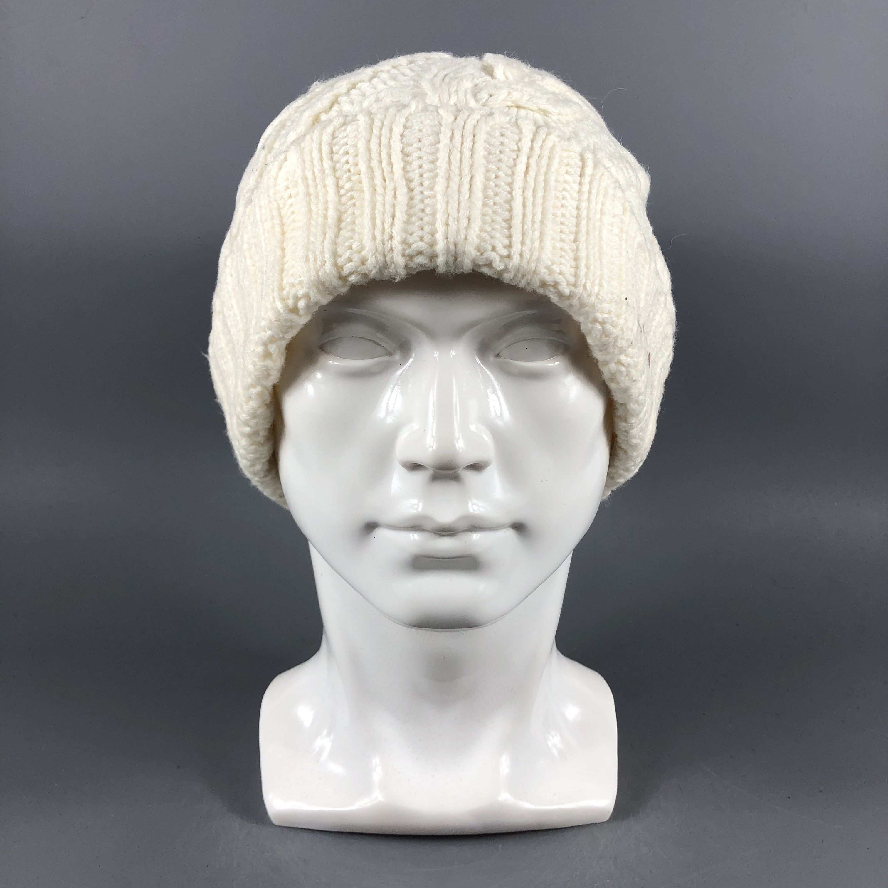 image of Vintage Estive Cable Knit Pompom Beanie Snow Hat Snow Cap -D1120, Men's