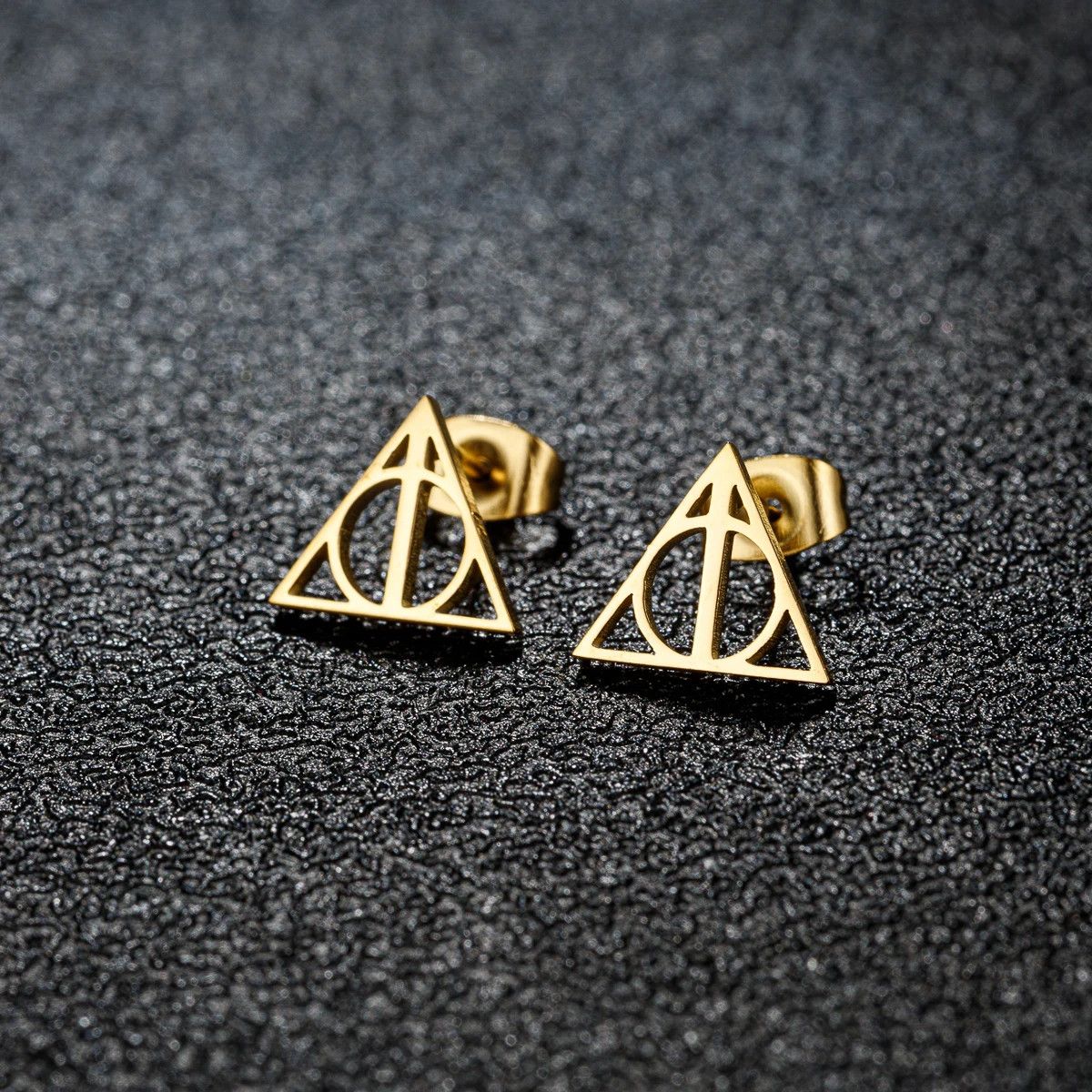 Jewelry Geometric Triangle Mini Stud Earrings Charm Earring Gift Size ONE SIZE - 1 Thumbnail