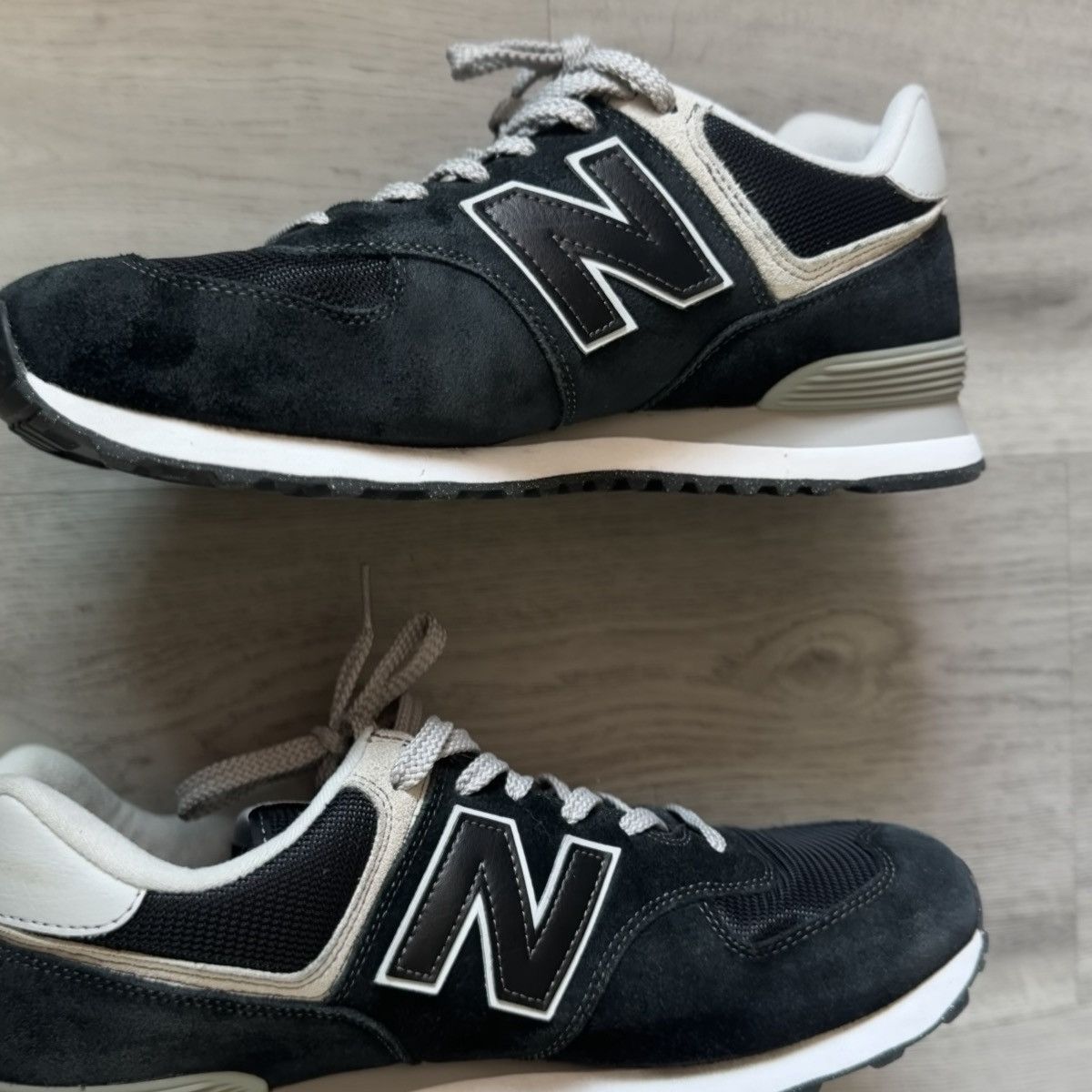 New Balance New Balance 574 Size US 13 / EU 46 - 2 Thumbnail