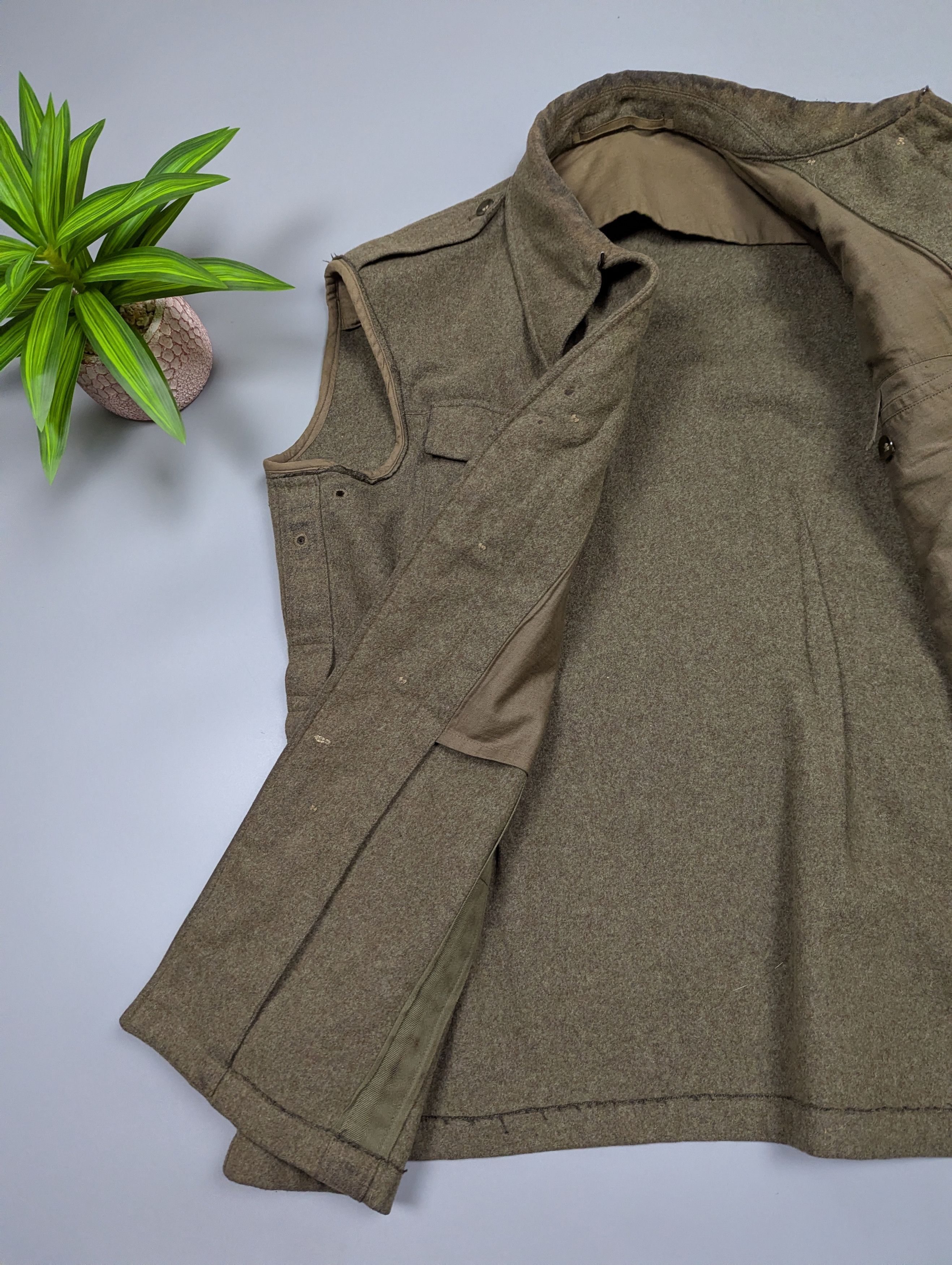 Vintage VTG 1960 Military German Wool Army Vest / Sleeveless Jacket Size US M / EU 48-50 / 2 - 13 Thumbnail