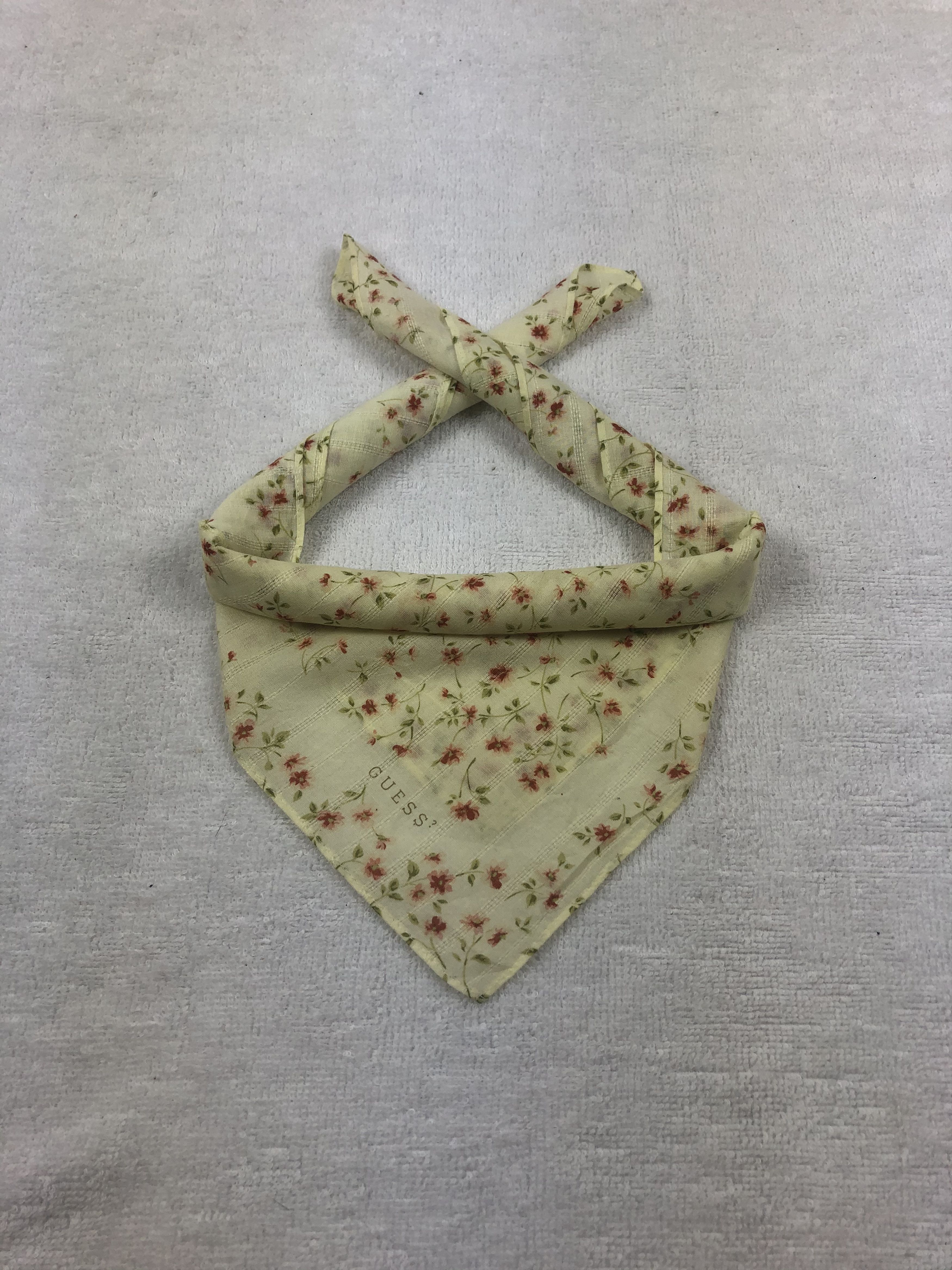 Guess × Vintage Guess Handkerchief / Bandana / Neckerchief Size ONE SIZE - 1 Thumbnail