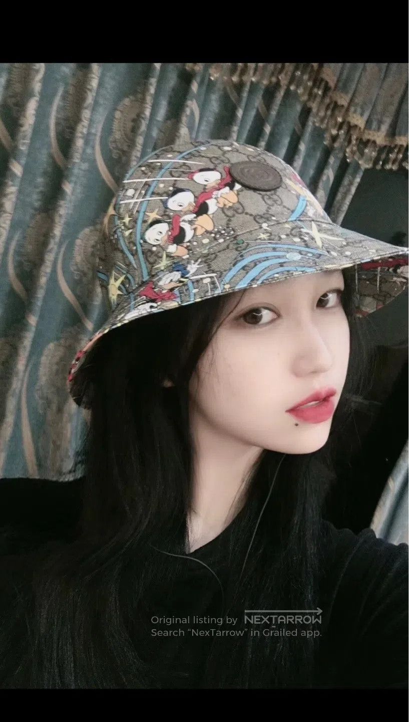 Other Guicci sizem Donald Duck's old-fashioned hat with a full pr Size ONE SIZE - 7 Thumbnail