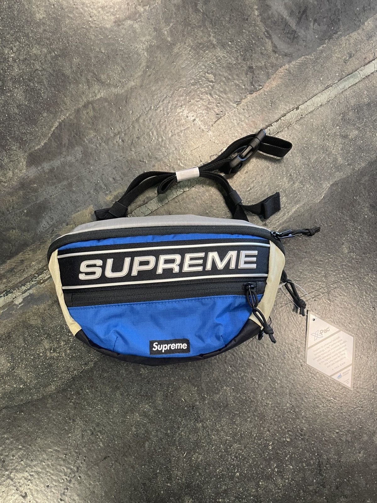 Supreme Supreme Waistbag Blue Size ONE SIZE - 1 Thumbnail