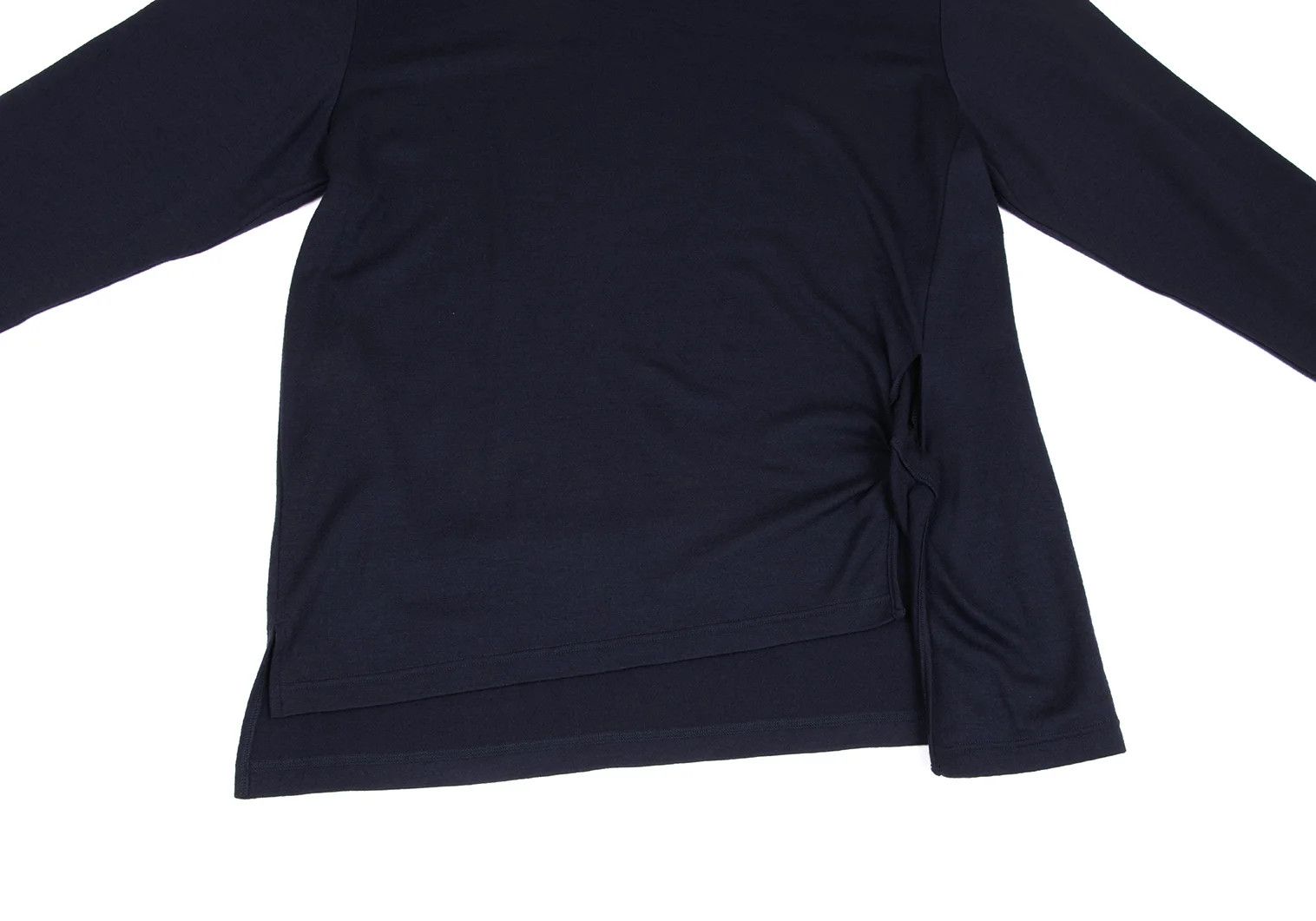 Yohji Yamamoto Twisted Design Wool Knit Top in Navy Blue Size US L / EU 52-54 / 3 - 6 Thumbnail