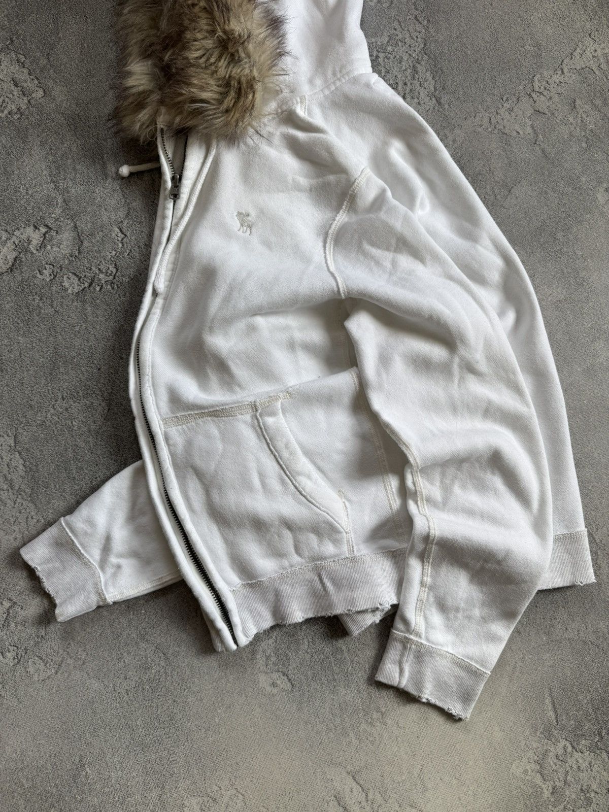 Abercrombie & Fitch Abercrombie & Fitch Y2K Fur Faux hoodie if six was nine LGB Size XL / US 12-14 / IT 48-50 - 16 Thumbnail