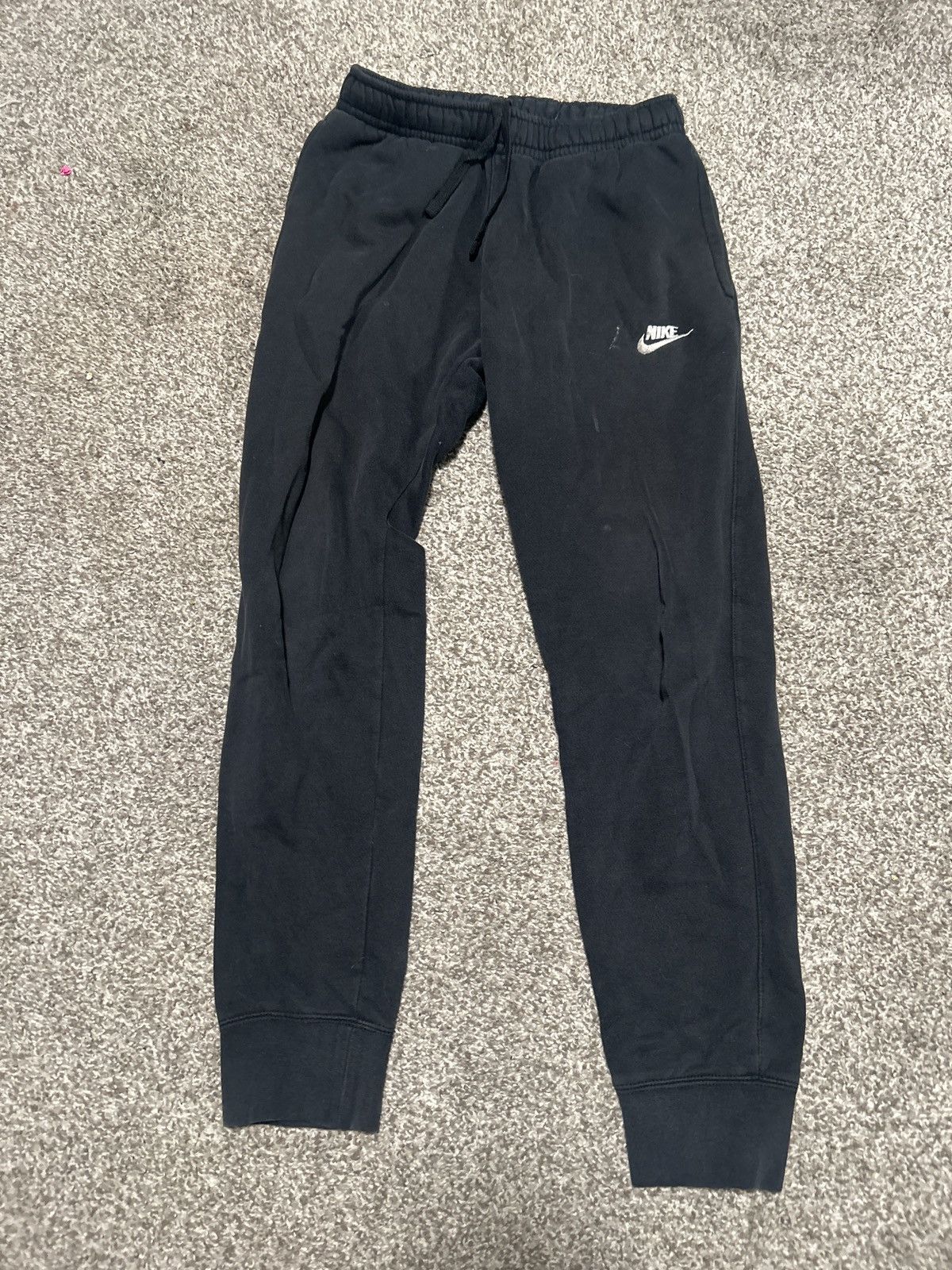 Nike Very worn black nike joggers Size US 26 / EU 42 - 1 Thumbnail