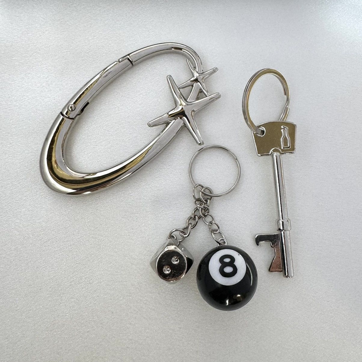 Other 8 Ball Keychain Key Ring Car Key Pants Chain for Men Women Size ONE SIZE - 4 Thumbnail