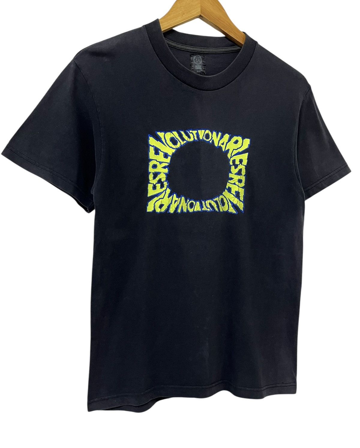 Undercover UNDERCOVER SS01 WORN CHAOTIC DISCORD REVOLUTIONARIES TSHIRT Size US M / EU 48-50 / 2 - 2 Thumbnail