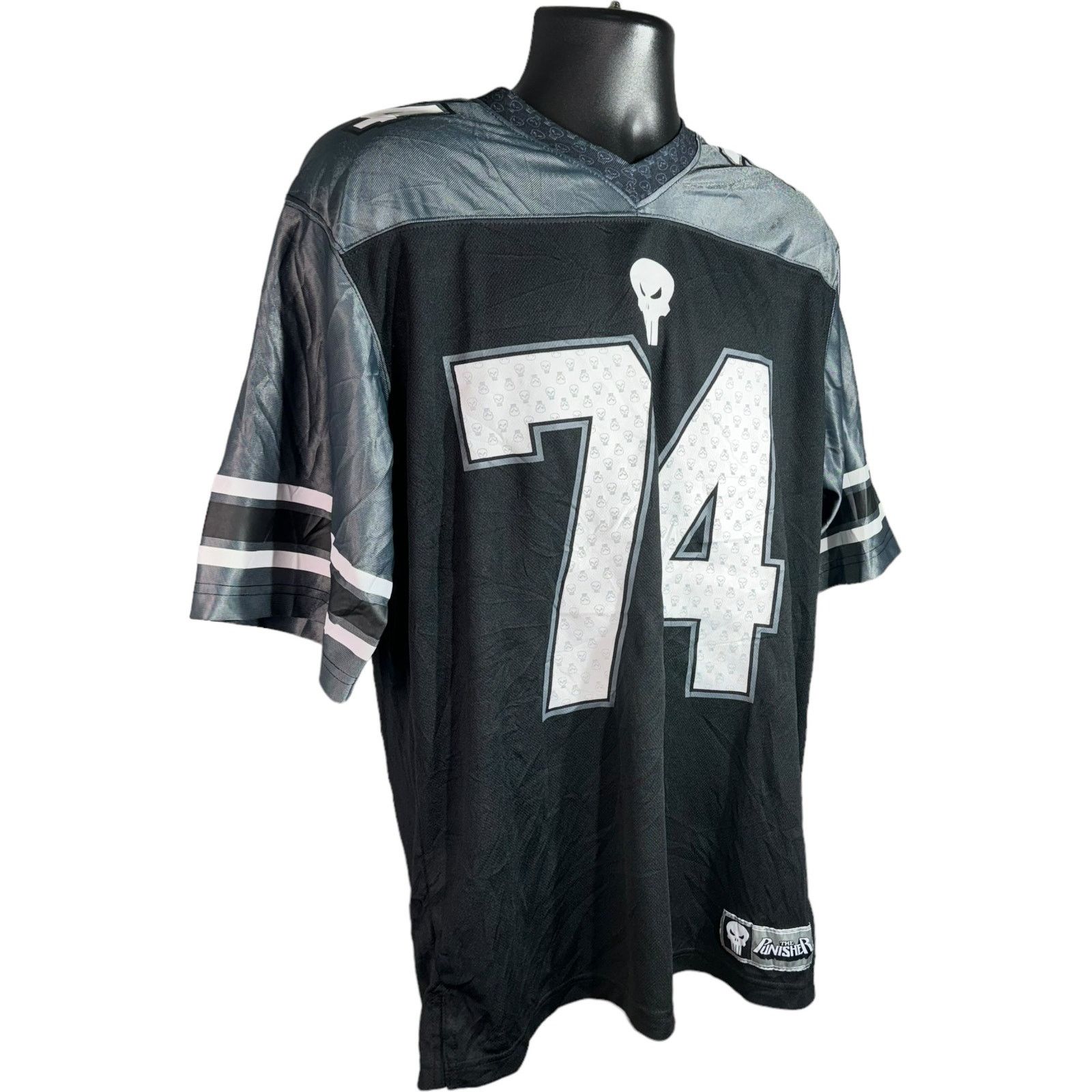 Marvel Comics Marvel The Punisher #74 Football Jersey Size US L / EU 52-54 / 3 - 4 Thumbnail