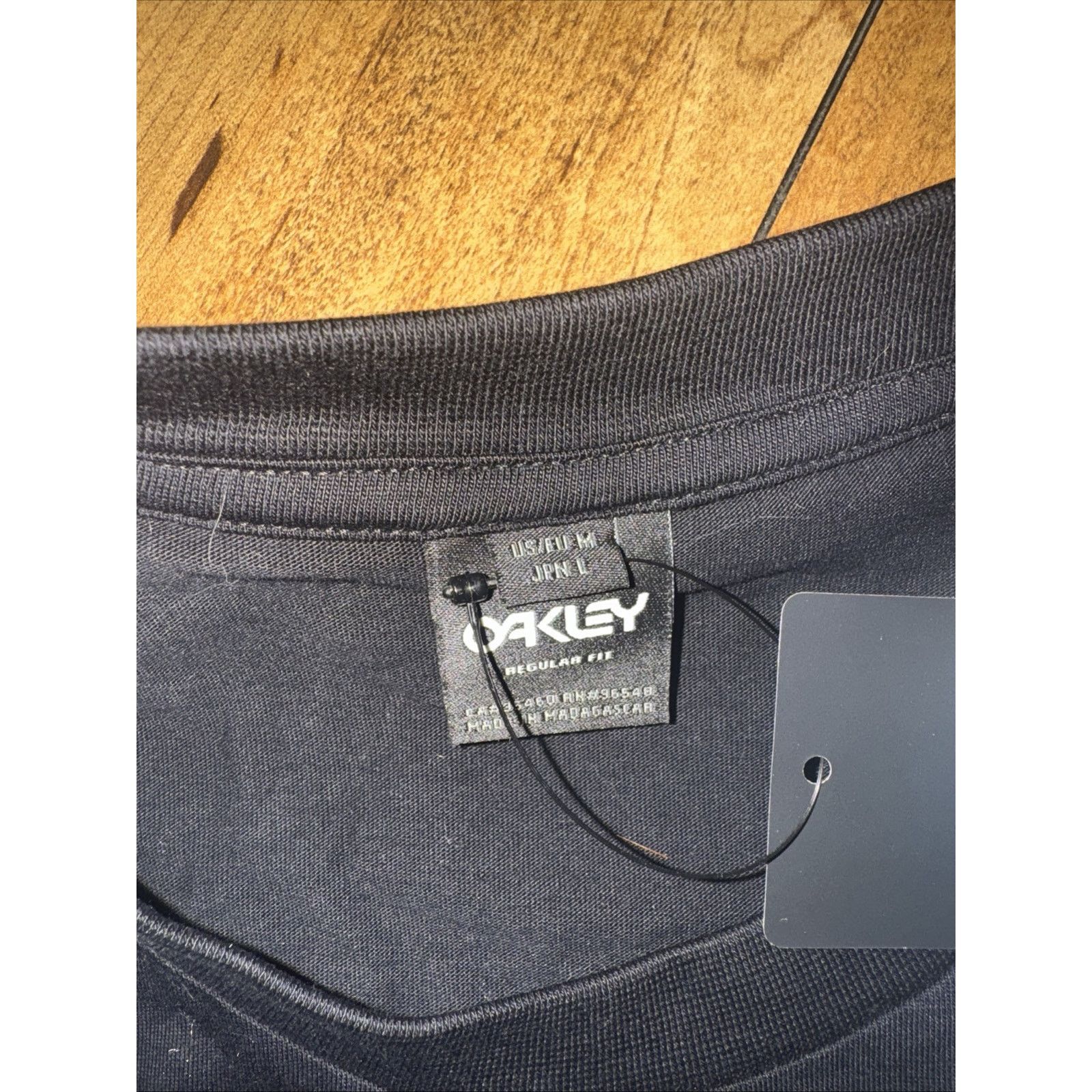 Oakley Oakley Spell Out T-Shirt Black Medium 21x28 BNWT Size US M / EU 48-50 / 2 - 3 Thumbnail