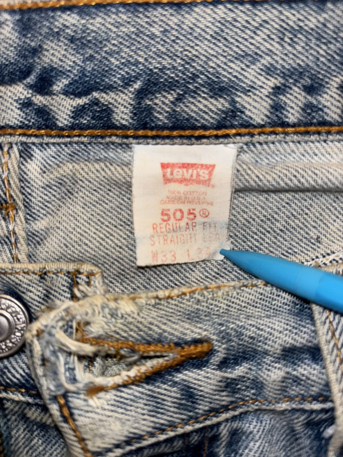 Levi's × Vintage Very Worn Vintage Levi’s Size US 33 - 6 Thumbnail