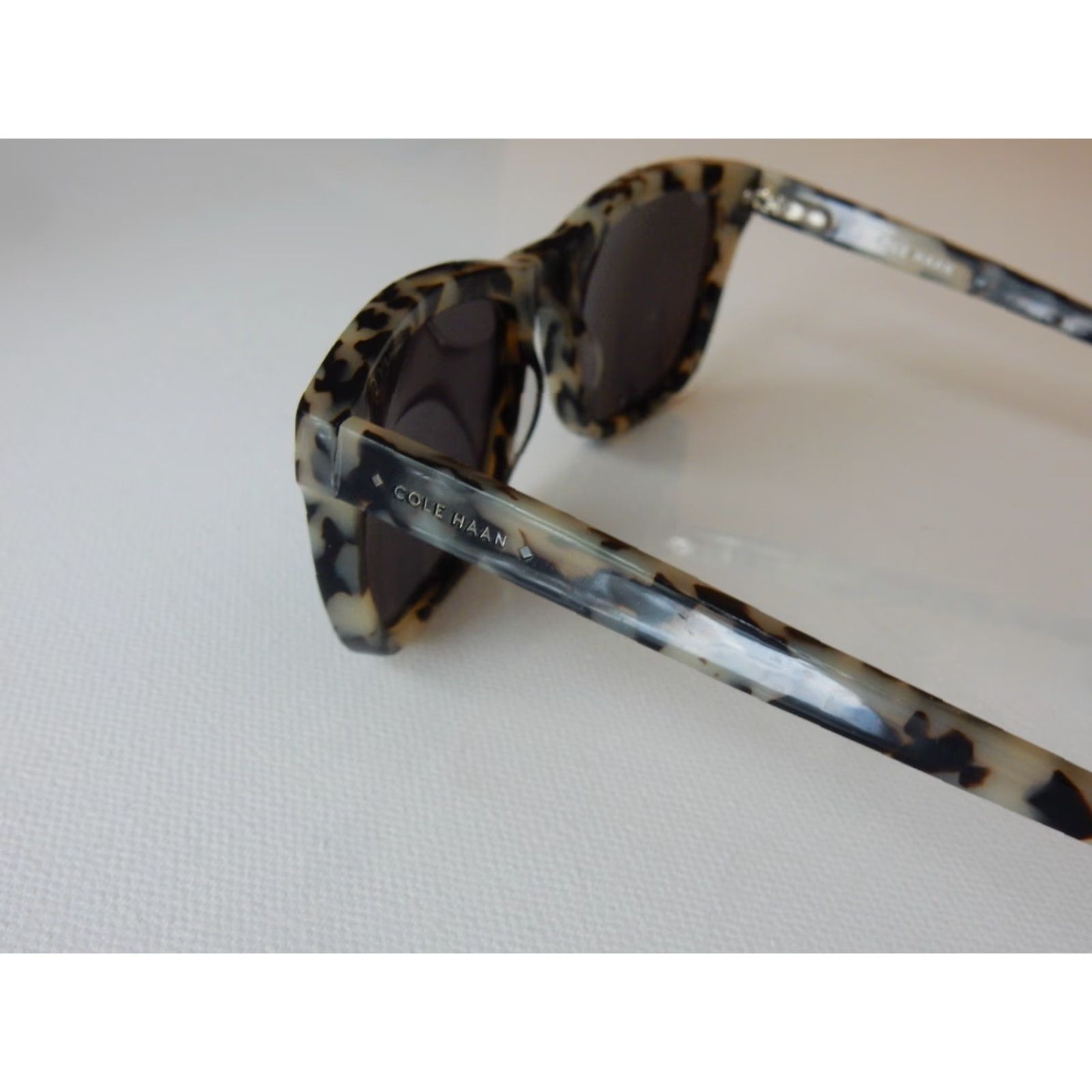 Cole Haan Cole Haan Sunglasses 55 19 140 CH6009 Brown Unisex Adults Frame Color 55[]19 140 CH6009 Sunglasses Cole Haan Size ONE SIZE - 5 Thumbnail