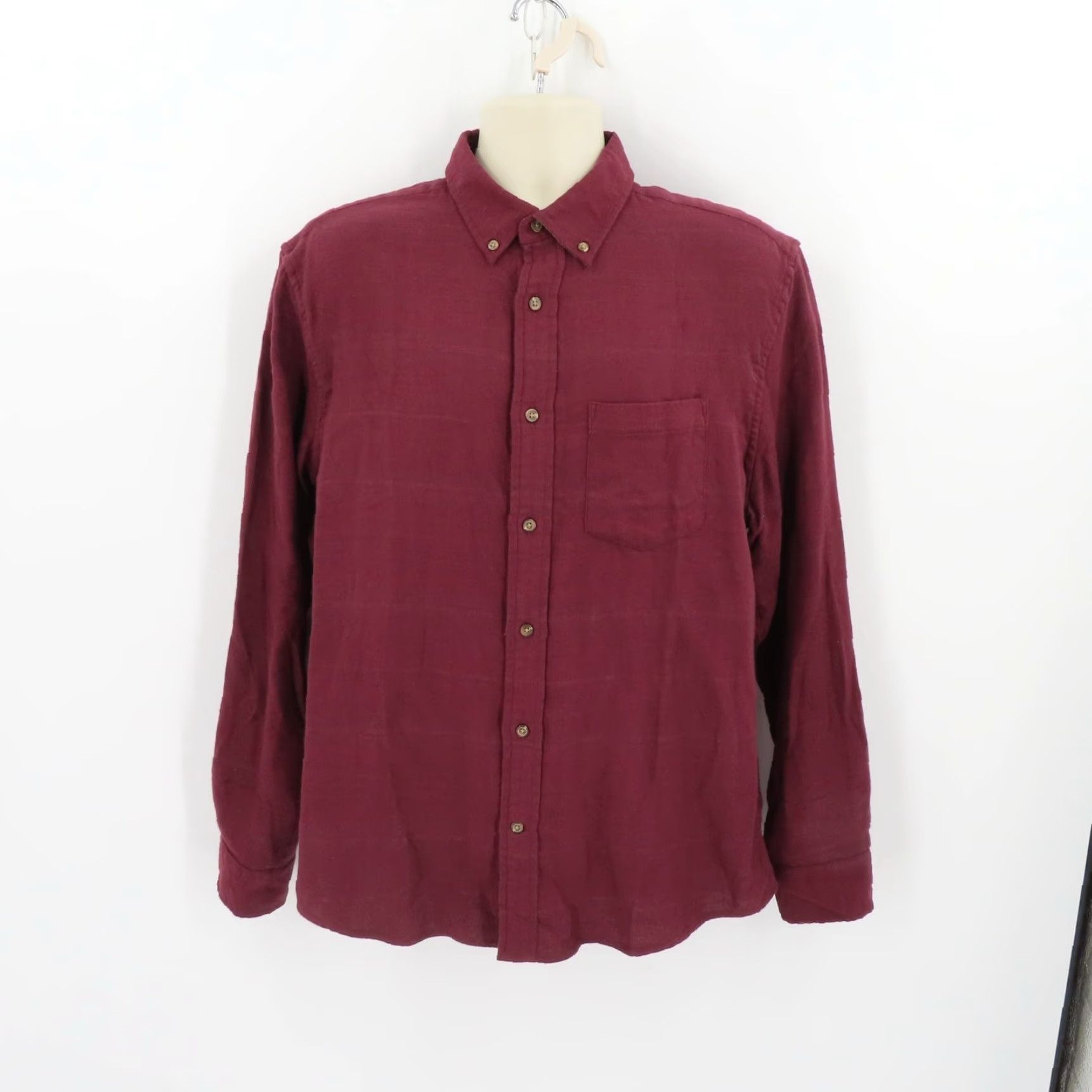 Banana Republic Banana Republic Mens Large Standard Fit Red Wine Button-Front Shirt NEW Size US L / EU 52-54 / 3 - 8 Thumbnail