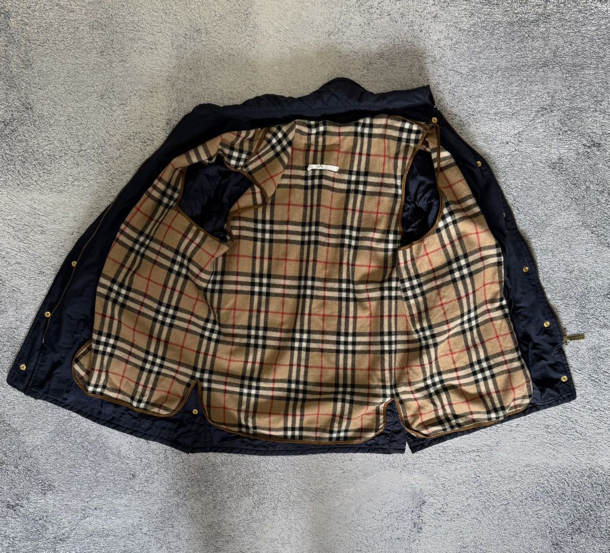 Burberry Burberrys Quilted Jacket Women M Nova Check Liner Vintage Size M / US 6-8 / IT 42-44 - 10 Thumbnail
