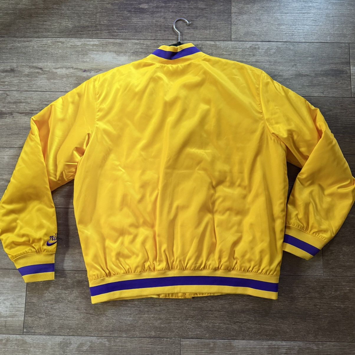 NBA NIKE SB x LAKERS Jacket, XL Size US XL / EU 56 / 4 - 2 Thumbnail