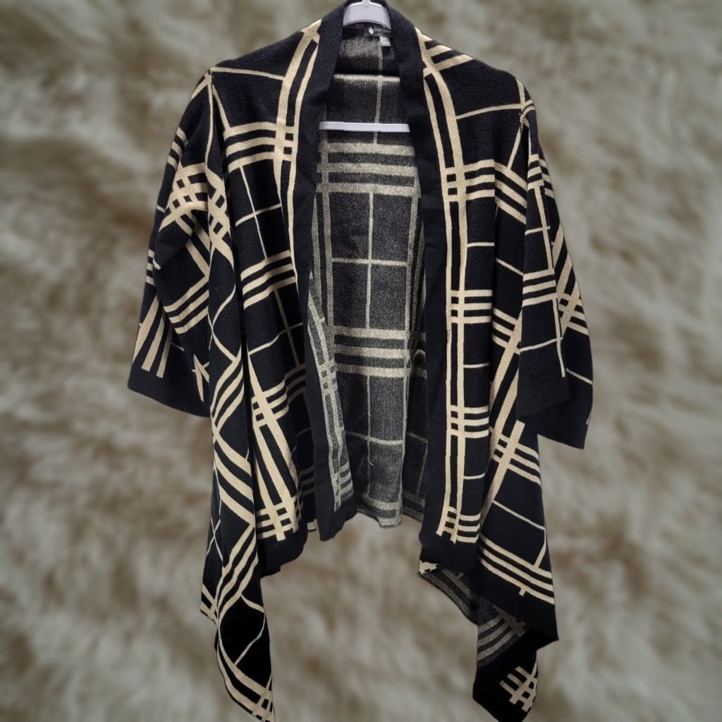 Neiman Marcus Neiman Marcus Cardigan Open Front Plaid 3/4 Sleeve XS Womens Black Beige IDK Size XS / US 0-2 / IT 36-38 - 1 Thumbnail