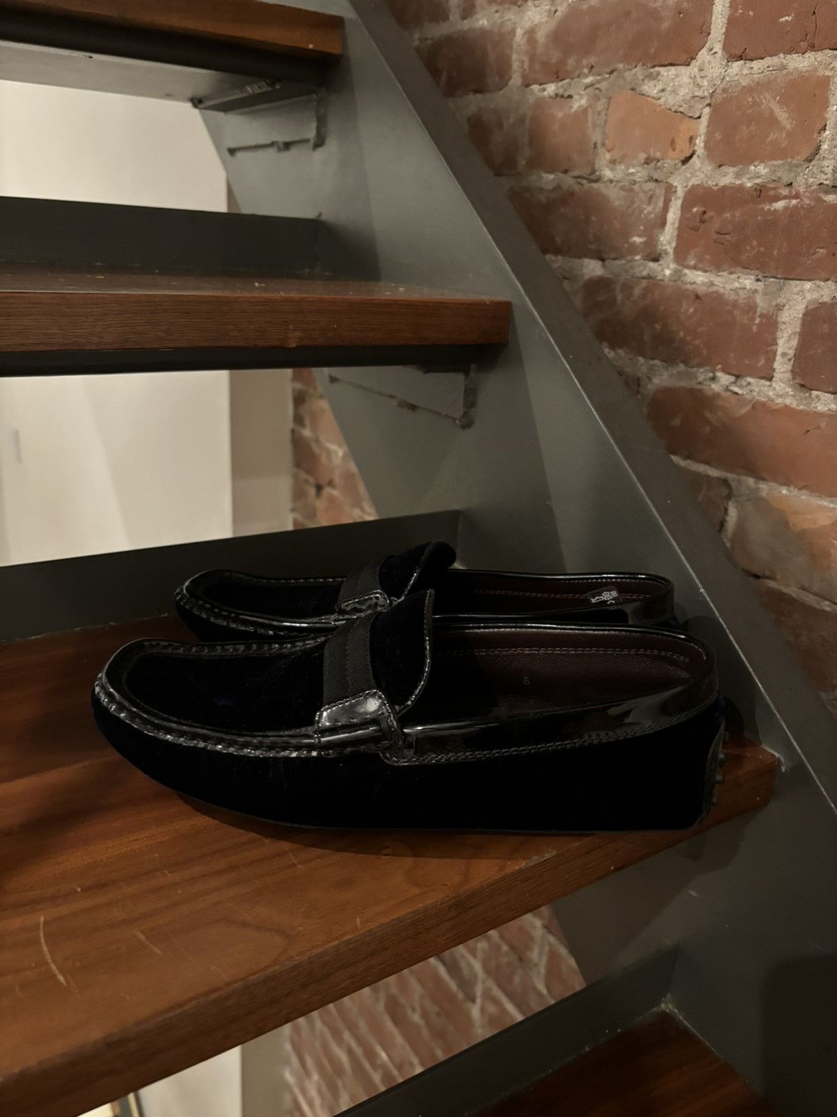 Tod's Tod’s Gommino velvet flats Size US 6 / EU 39 - 3 Thumbnail