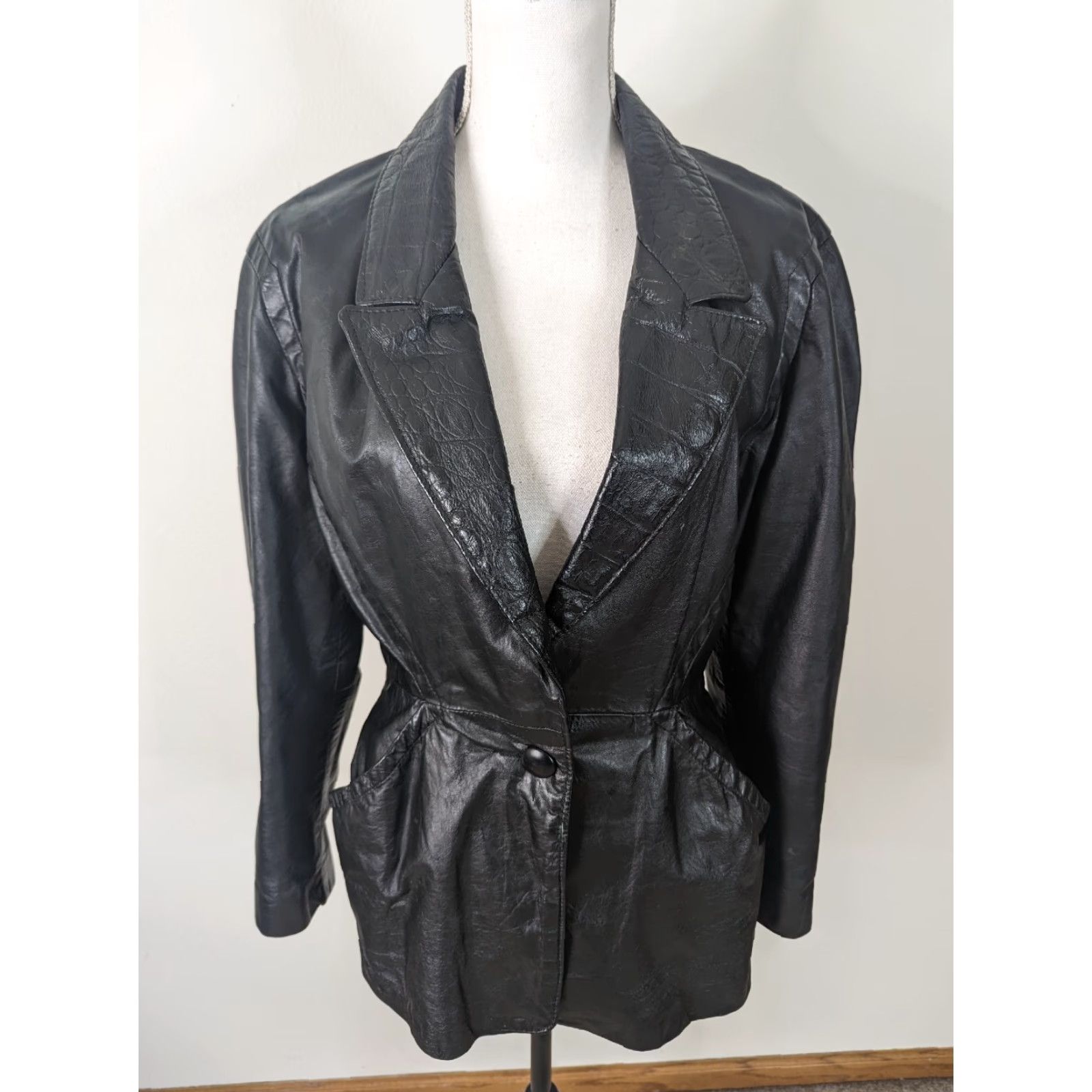 Vintage VINTAGE Outerwear by Phoenix Bomber Jacket Black Leather Women 7/8 Small/Medium 80s Winged USA Size M / US 6-8 / IT 42-44 - 2 Thumbnail