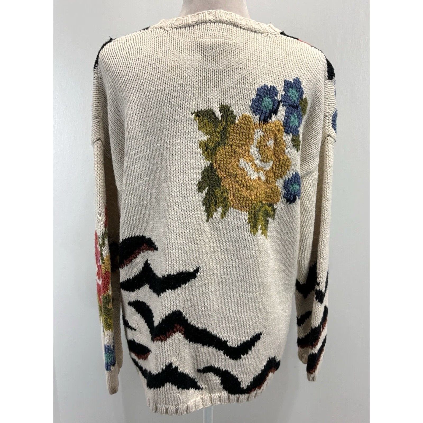 Vintage Vtg The Limited Hand Knit Sweater Size Small Women’s Floral Zebra Animal Print 90s Size S / US 4 / IT 40 - 3 Thumbnail