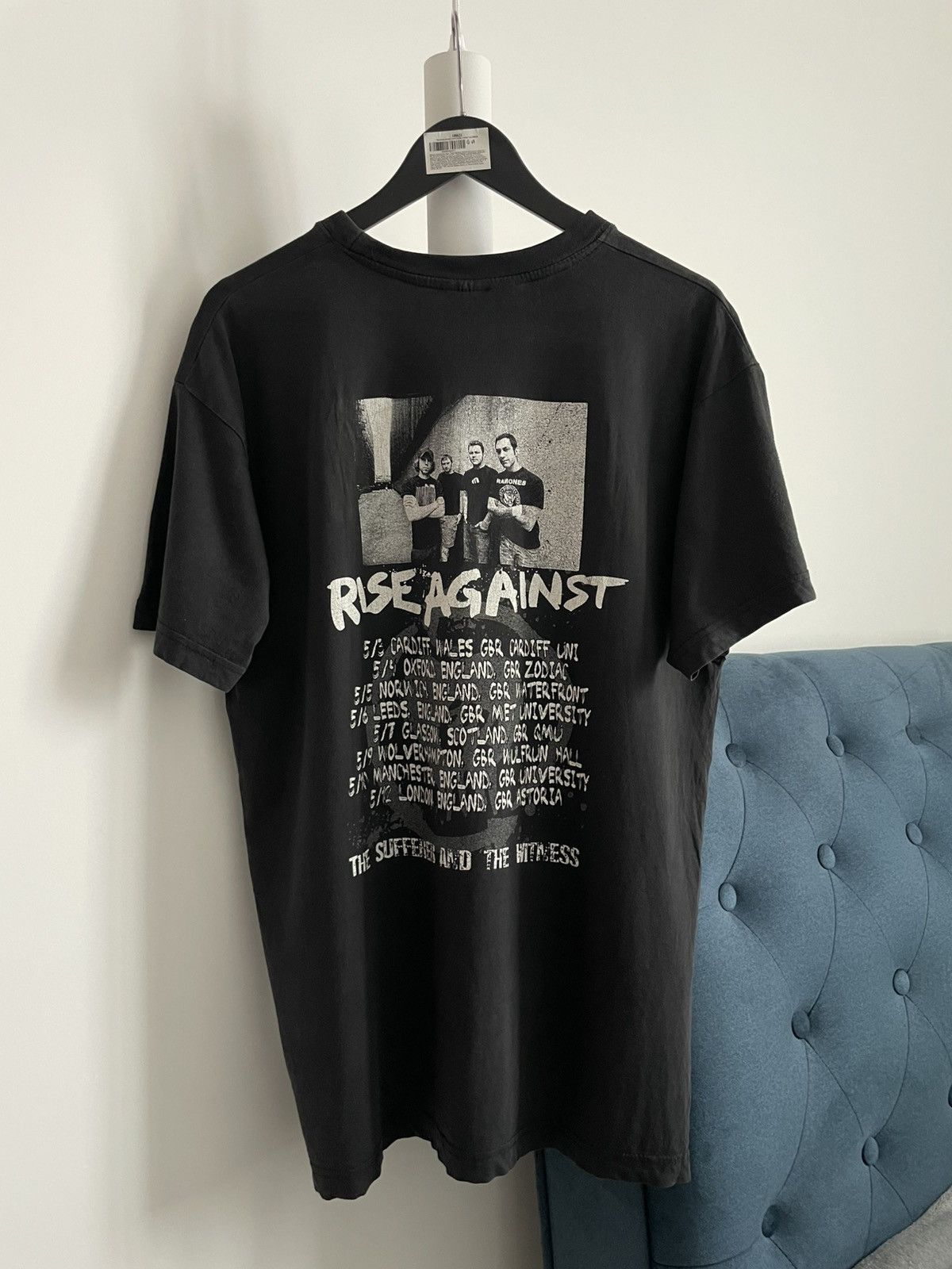 Band Tees Vintage Rise Against 2006 The Sufferer & The Witness T-Shirt Size US M / EU 48-50 / 2 - 1 Thumbnail