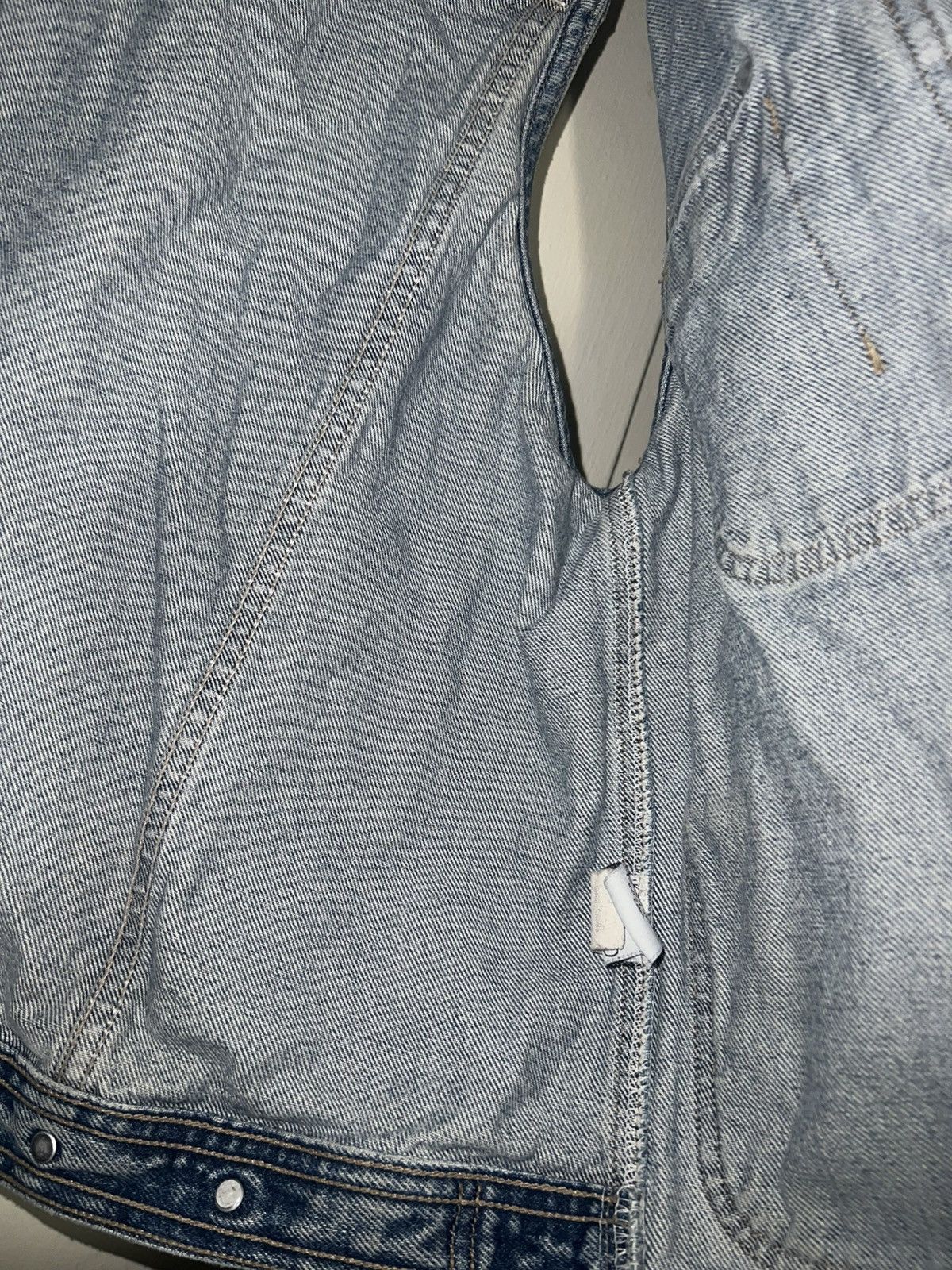 Calvin Klein Calvin Klein Vintage Denim Vest Size US L / EU 52-54 / 3 - 5 Thumbnail