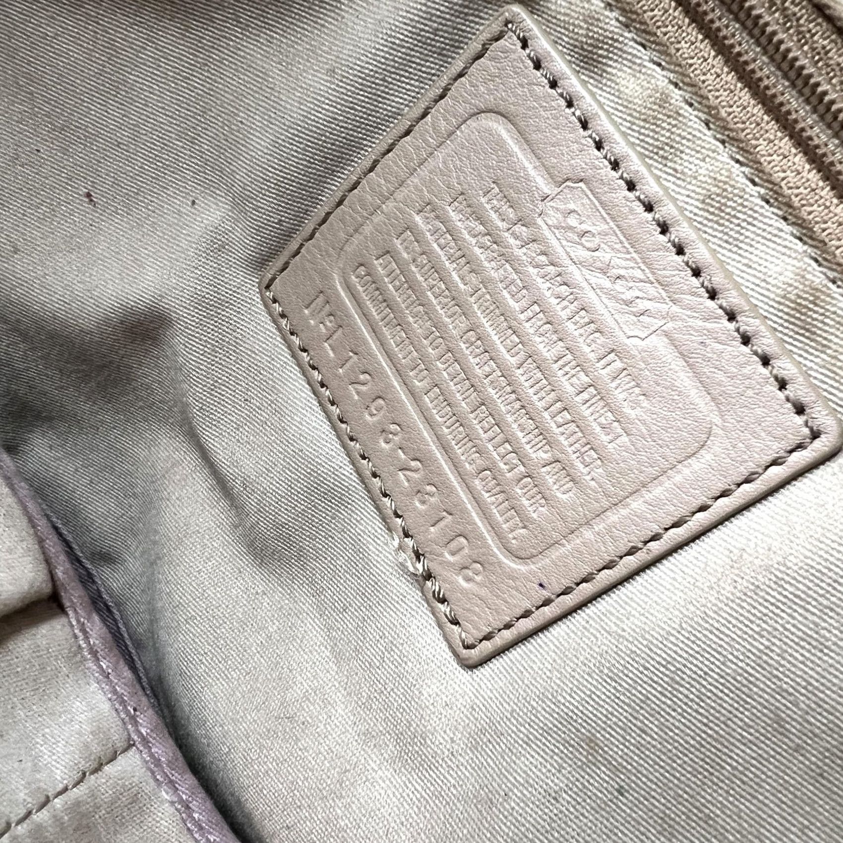 Coach VINTAGE? No — cannot assume. Size L / US 10 / IT 46 - 7 Thumbnail