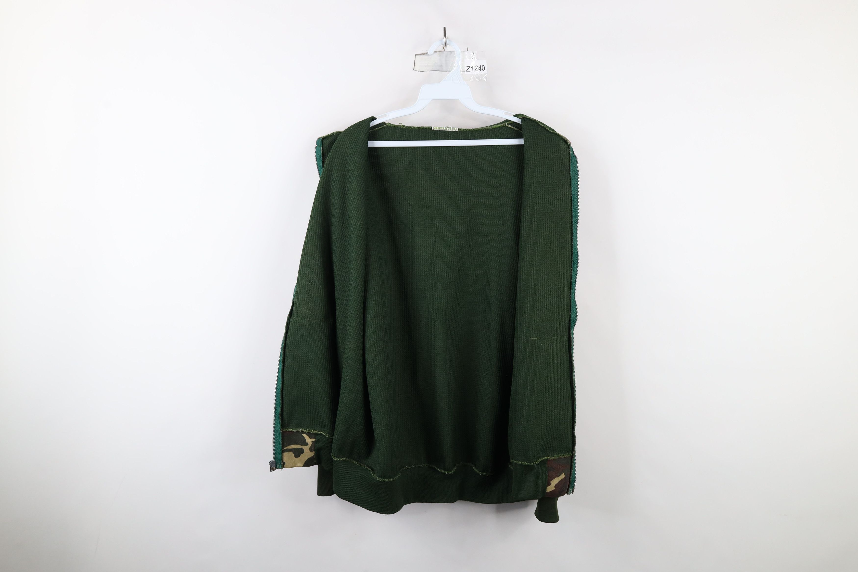 Vintage Vintage 70s Streetwear Camouflage Lined Zip Hoodie USA Size US XL / EU 56 / 4 - 10 Thumbnail