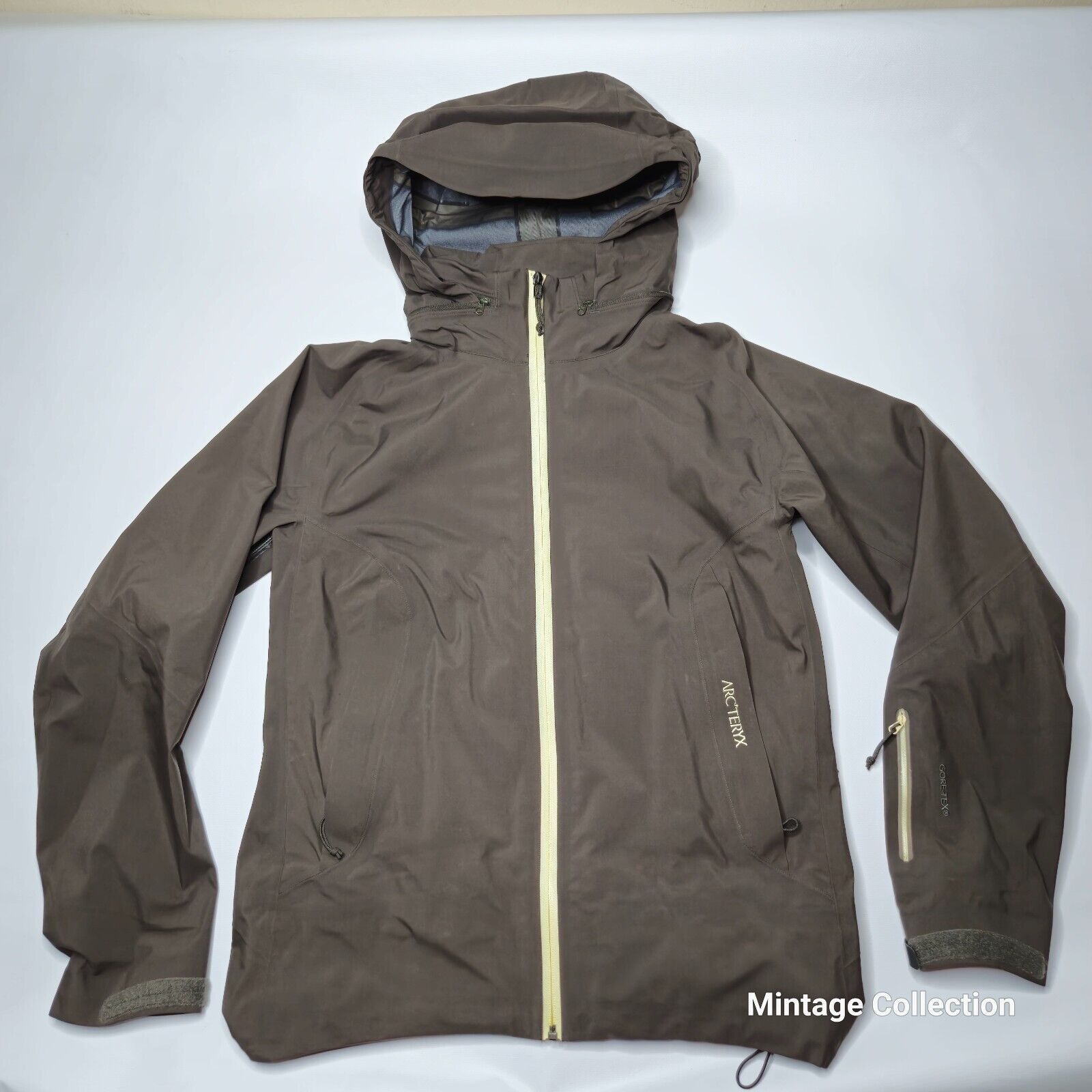 Arc'teryx ARCTERYX SCARABEE WOMEN'S GORE TEX RECCO GREEN JACKET L Size L / US 10 / IT 46 - 2 Thumbnail