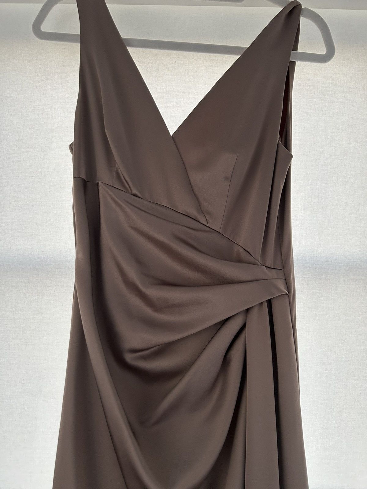 Bcbgmaxazria BCBG Max Azria Satin Evening Gown - Size 6 Size S / US 4 / IT 40 - 6 Thumbnail
